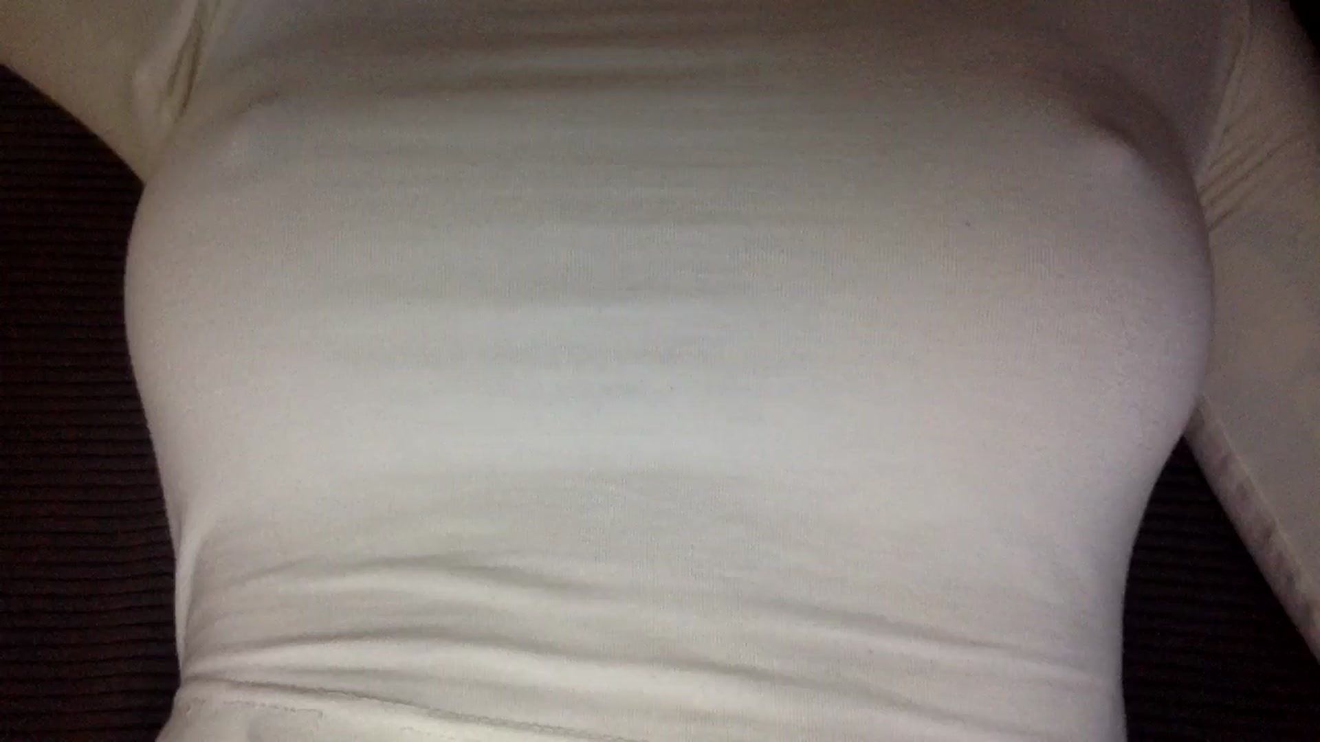 Gallery image thumbnail from EgoisticKitty's myfreecams stream on, 10/27/2024, 11:42 image 15 of 20