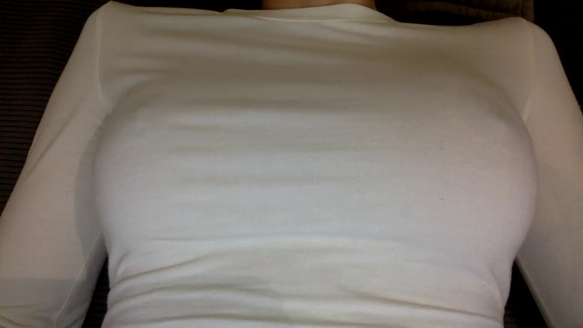 Gallery image thumbnail from EgoisticKitty's myfreecams stream on, 10/27/2024, 13:36 image 7 of 20