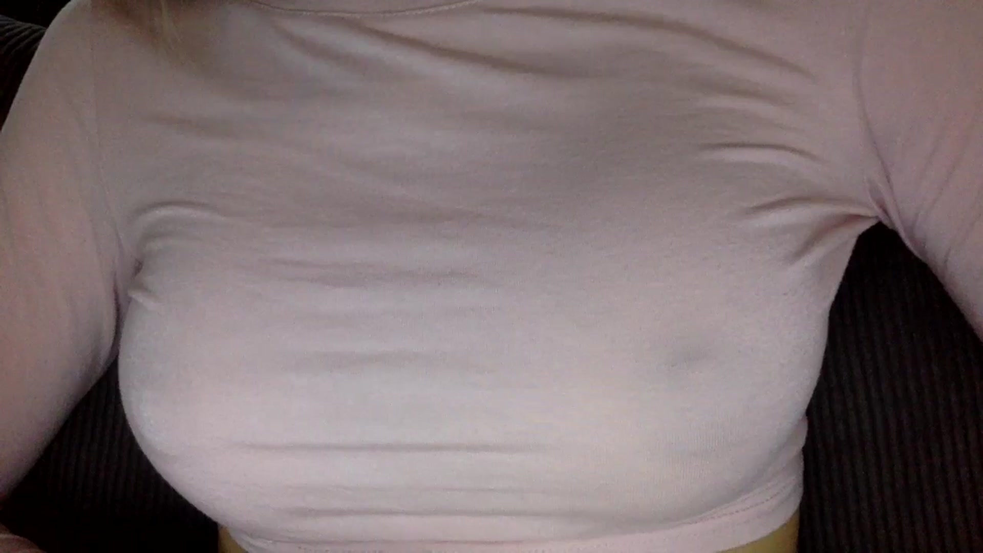 Gallery image thumbnail from EgoisticKitty's myfreecams stream on, 10/28/2024, 07:43 image 9 of 20