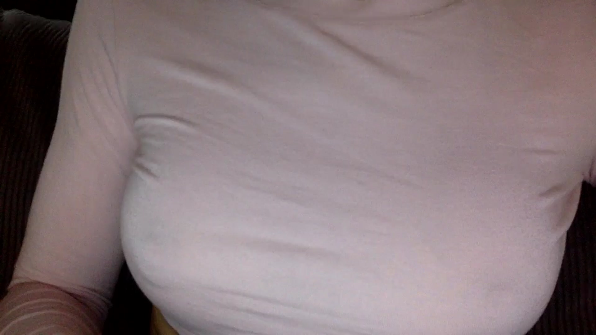 Gallery image thumbnail from EgoisticKitty's myfreecams stream on, 10/28/2024, 07:43 image 7 of 20