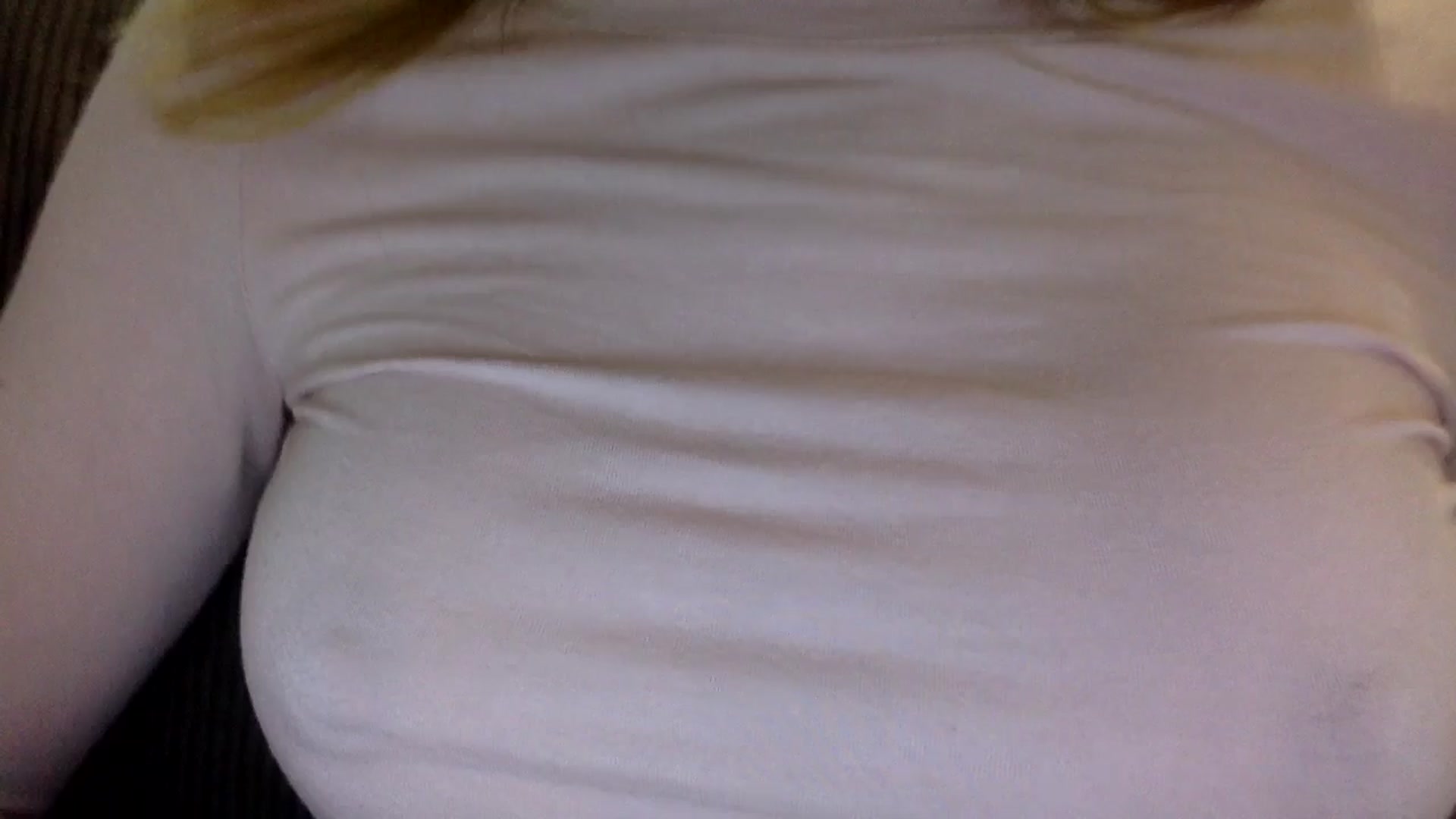 Gallery image thumbnail from EgoisticKitty's myfreecams stream on, 10/28/2024, 09:07 image 12 of 20