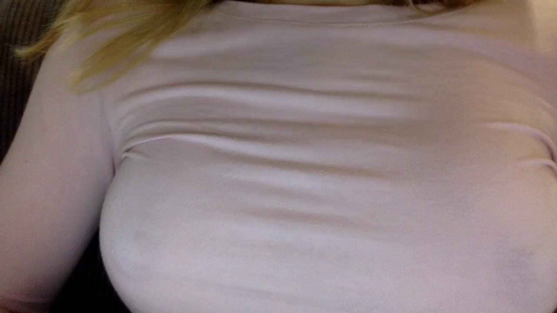 Gallery image thumbnail from EgoisticKitty's myfreecams stream on, 10/28/2024, 09:07 image 13 of 20