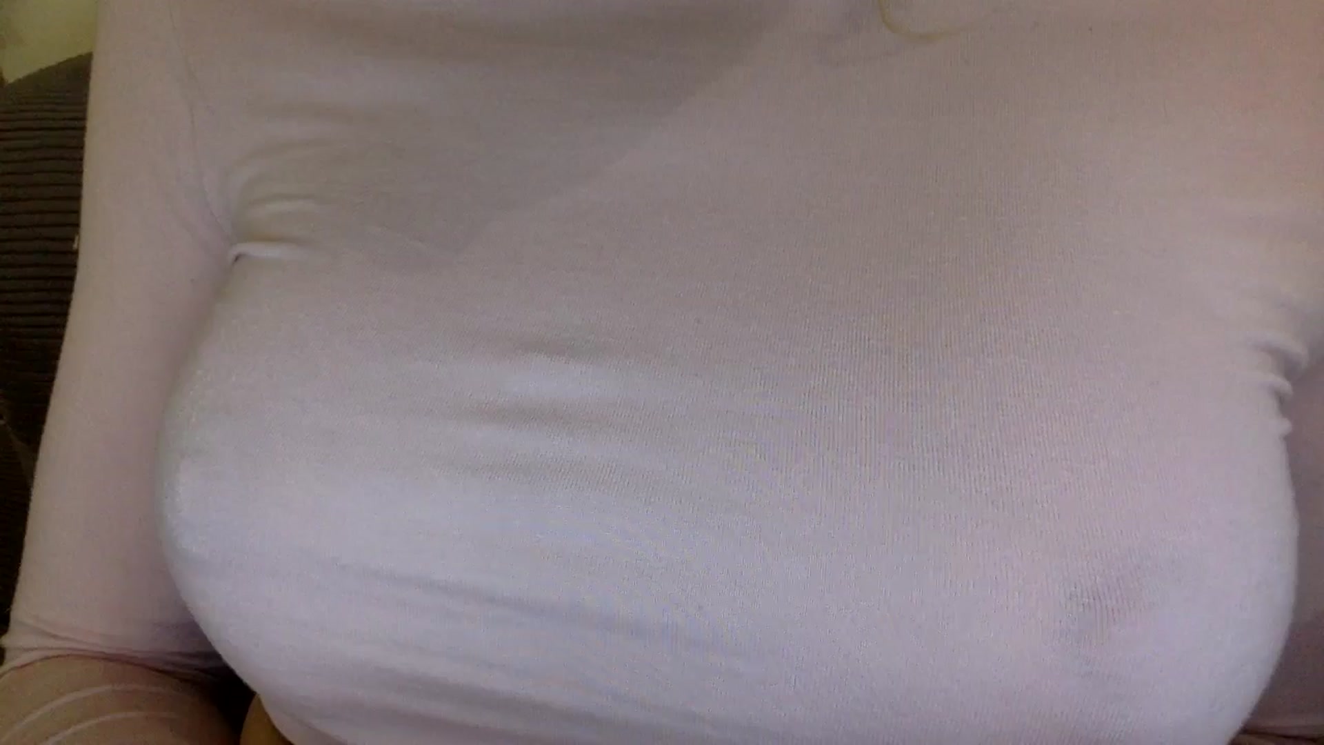Gallery image thumbnail from EgoisticKitty's myfreecams stream on, 10/28/2024, 10:19 image 10 of 20