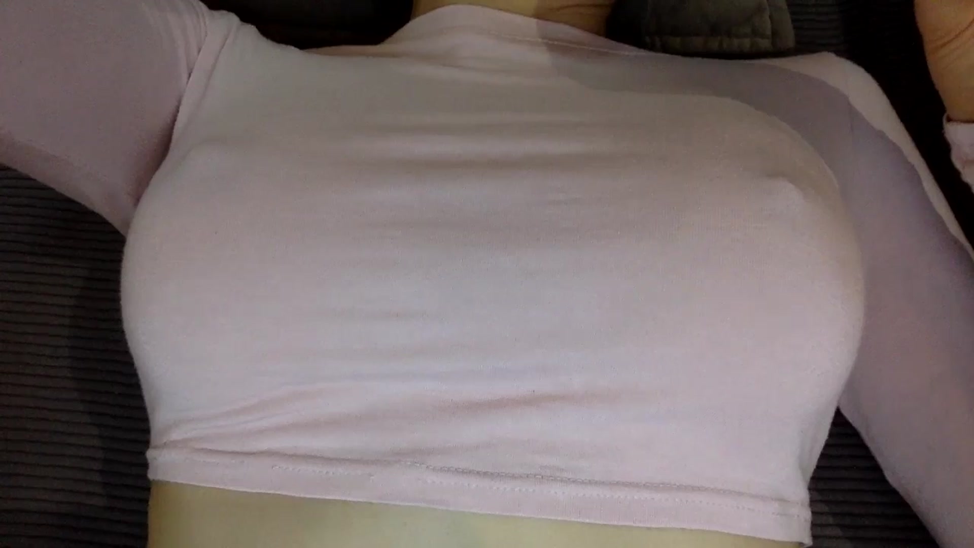 Gallery image thumbnail from EgoisticKitty's myfreecams stream on, 10/28/2024, 10:19 image 18 of 20