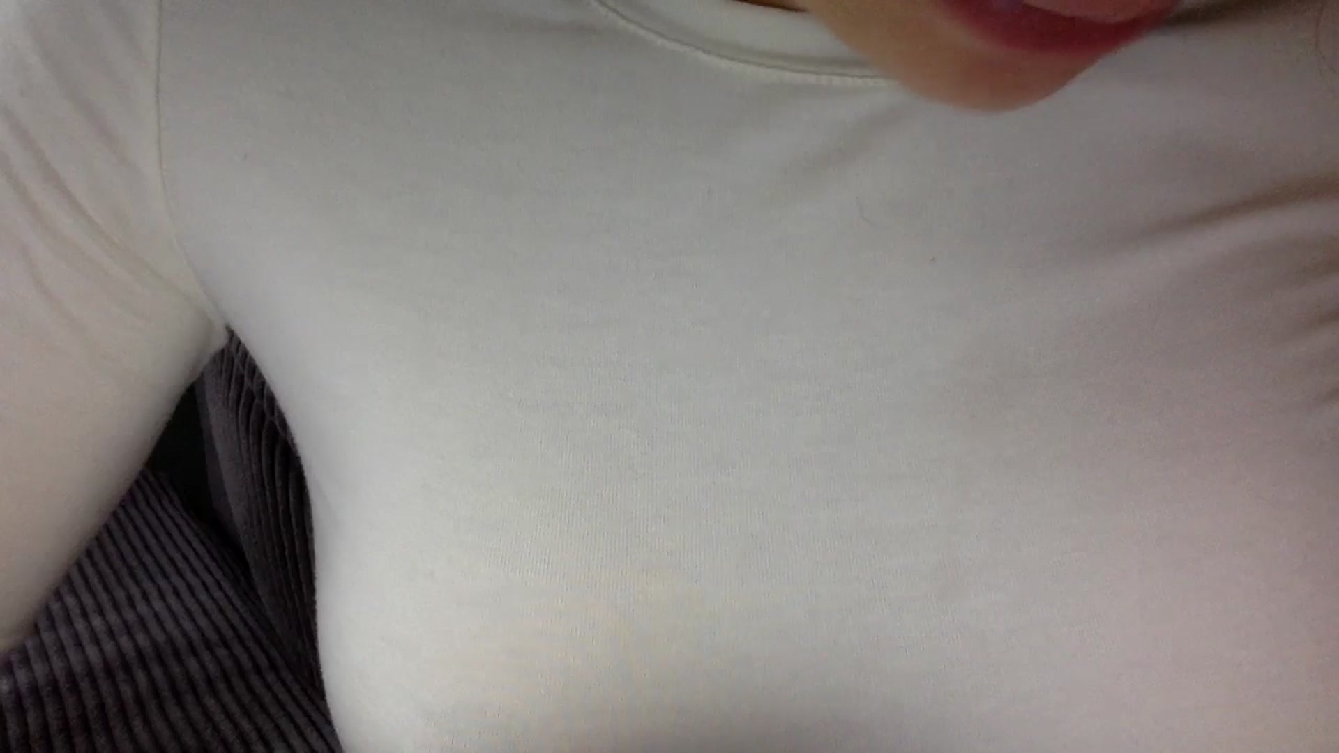 Gallery image thumbnail from EgoisticKitty's myfreecams stream on, 10/29/2024, 11:58 image 10 of 20