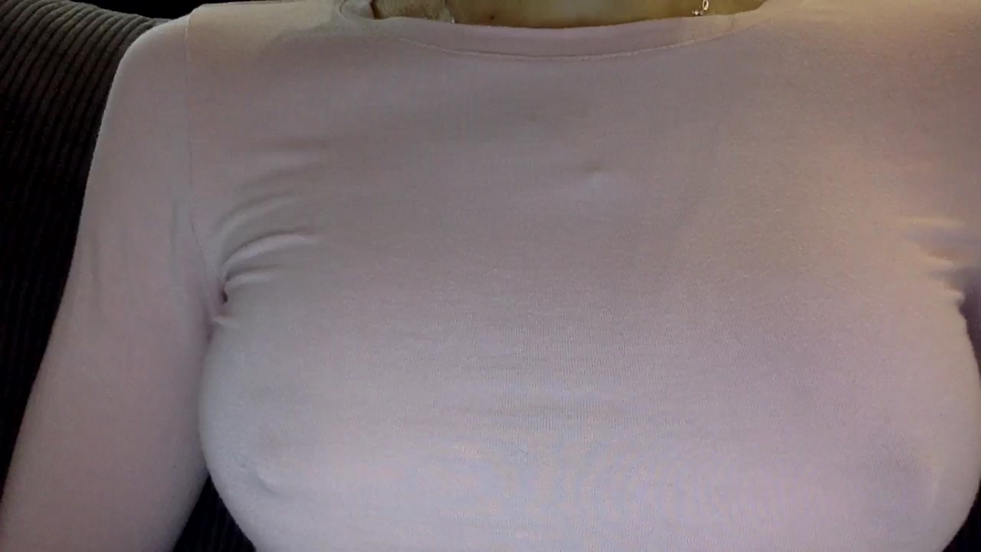 Gallery image thumbnail from EgoisticKitty's myfreecams stream on, 10/30/2024, 10:44 image 19 of 20
