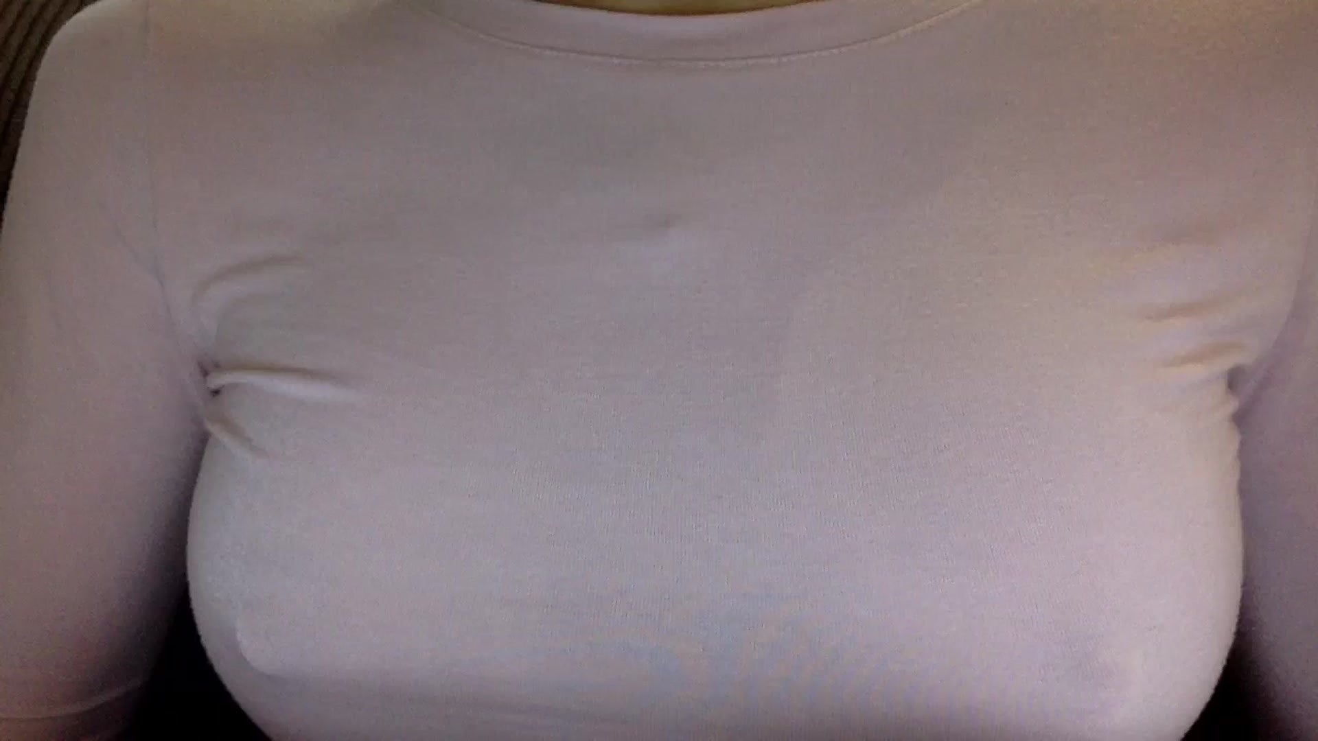 Gallery image thumbnail from EgoisticKitty's myfreecams stream on, 10/30/2024, 11:13 image 11 of 20