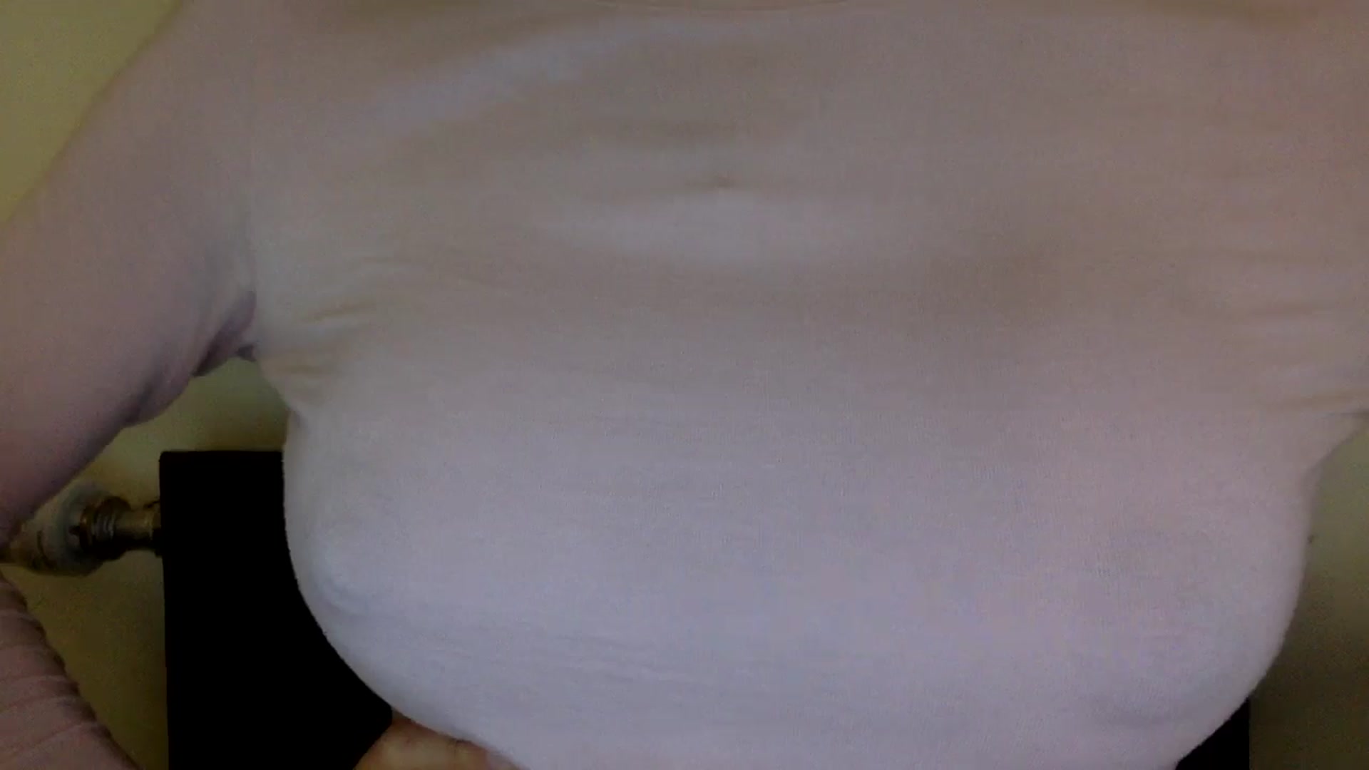 Gallery image thumbnail from EgoisticKitty's myfreecams stream on, 10/30/2024, 16:30 image 14 of 20