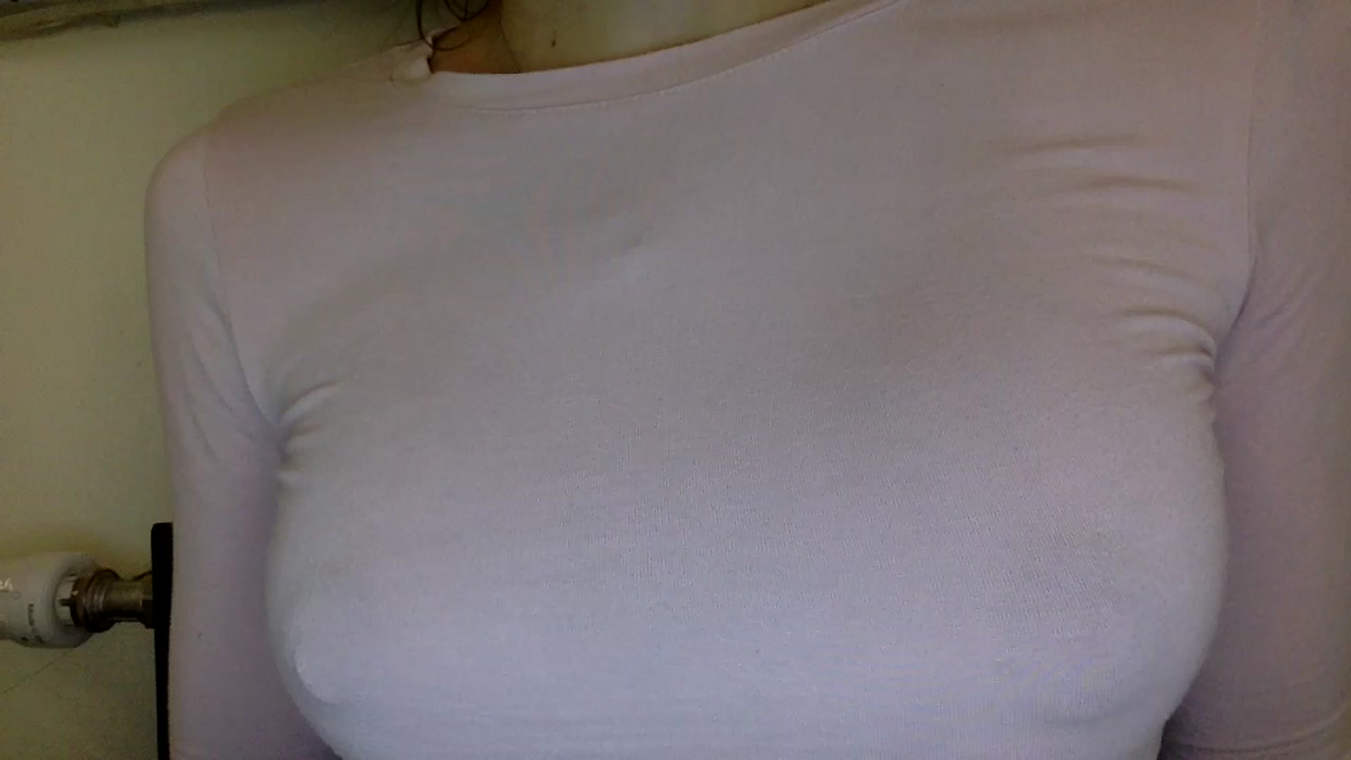 Gallery image thumbnail from EgoisticKitty's myfreecams stream on, 10/30/2024, 16:30 image 12 of 20