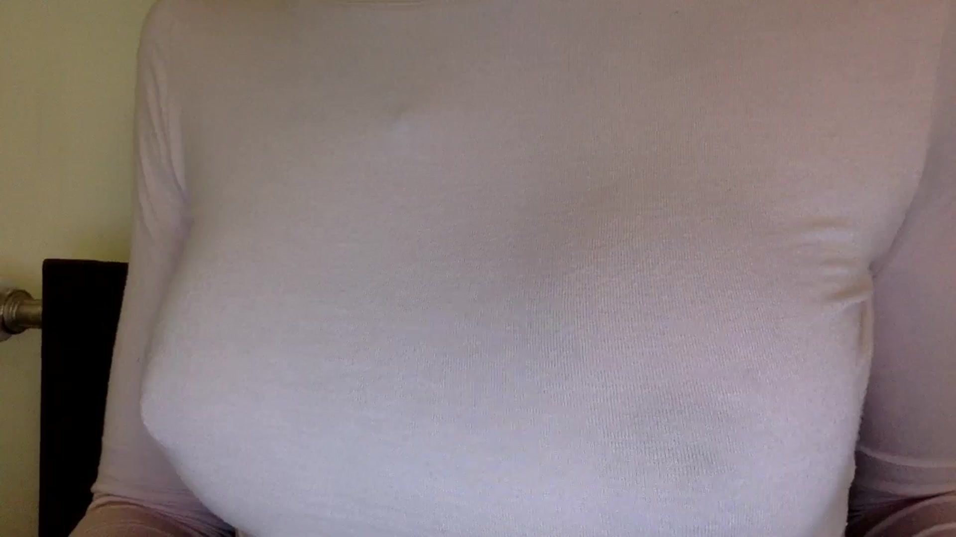 Gallery image thumbnail from EgoisticKitty's myfreecams stream on, 10/30/2024, 16:30 image 18 of 20