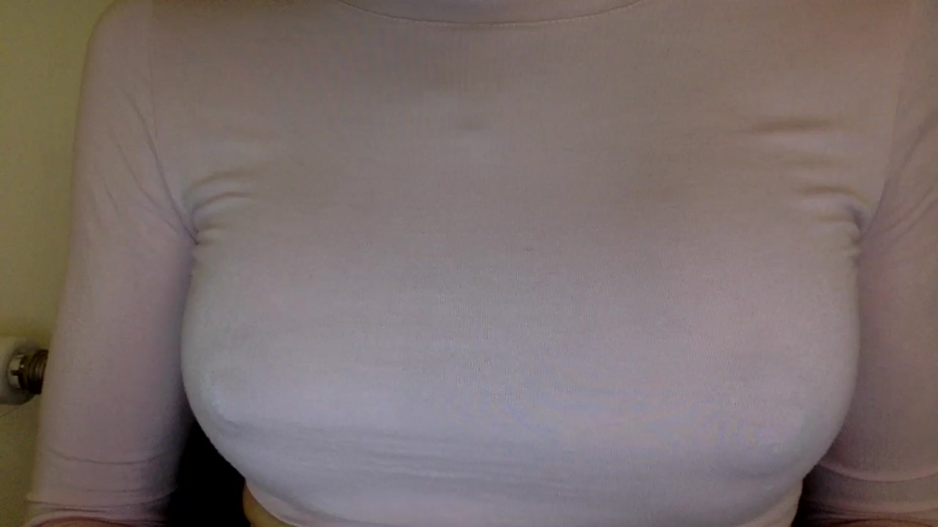 Gallery image thumbnail from EgoisticKitty's myfreecams stream on, 10/30/2024, 16:30 image 10 of 20