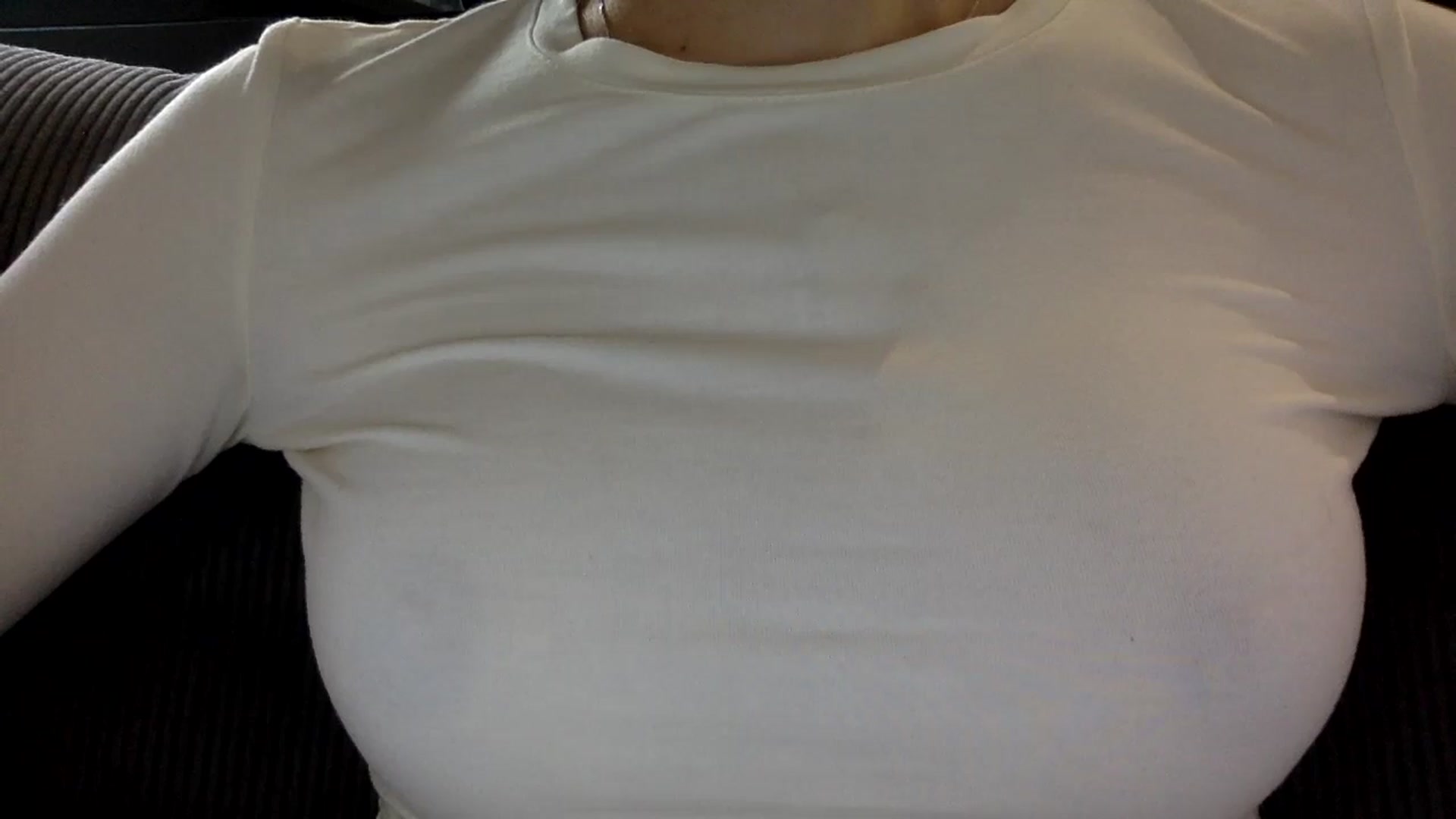 Gallery image thumbnail from EgoisticKitty's myfreecams stream on, 10/31/2024, 09:40 image 14 of 20