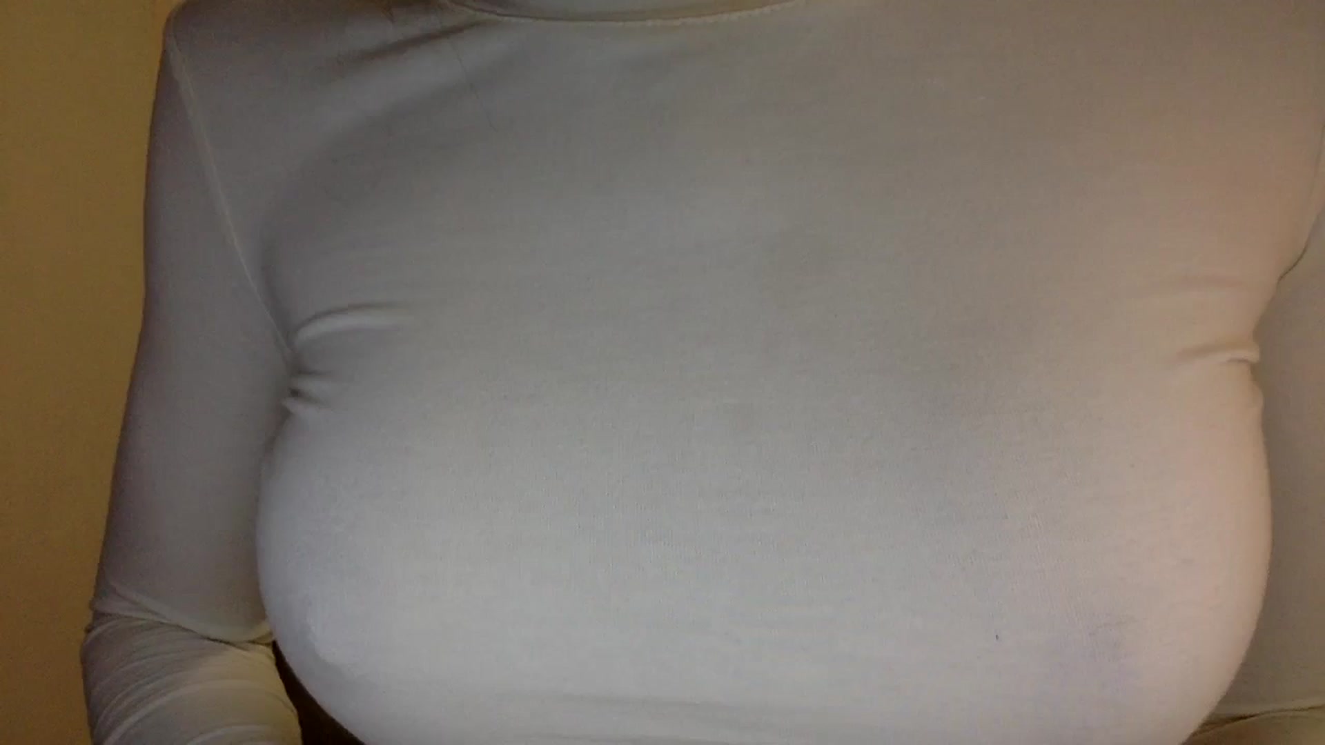 Gallery image thumbnail from EgoisticKitty's myfreecams stream on, 11/03/2024, 10:51 image 20 of 20