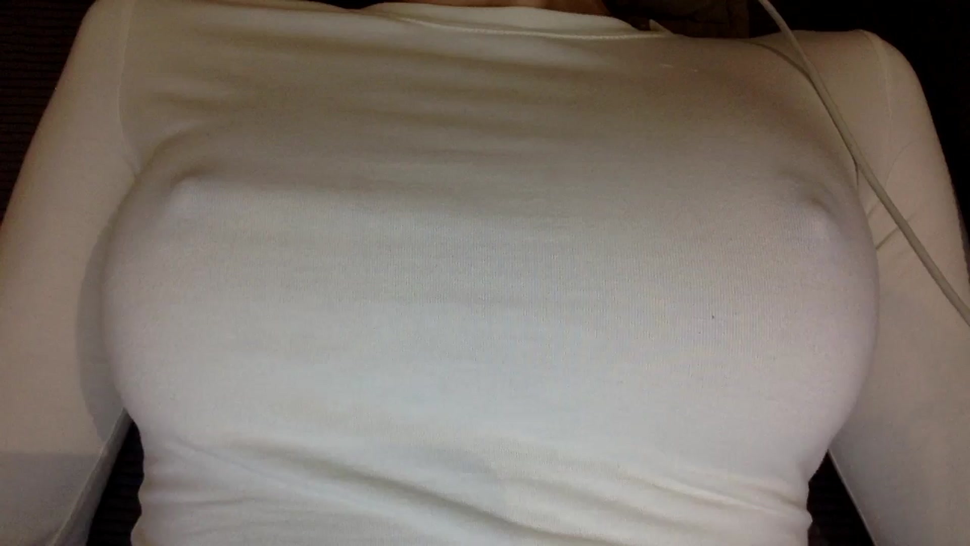 Gallery image thumbnail from EgoisticKitty's myfreecams stream on, 11/03/2024, 13:28 image 16 of 20