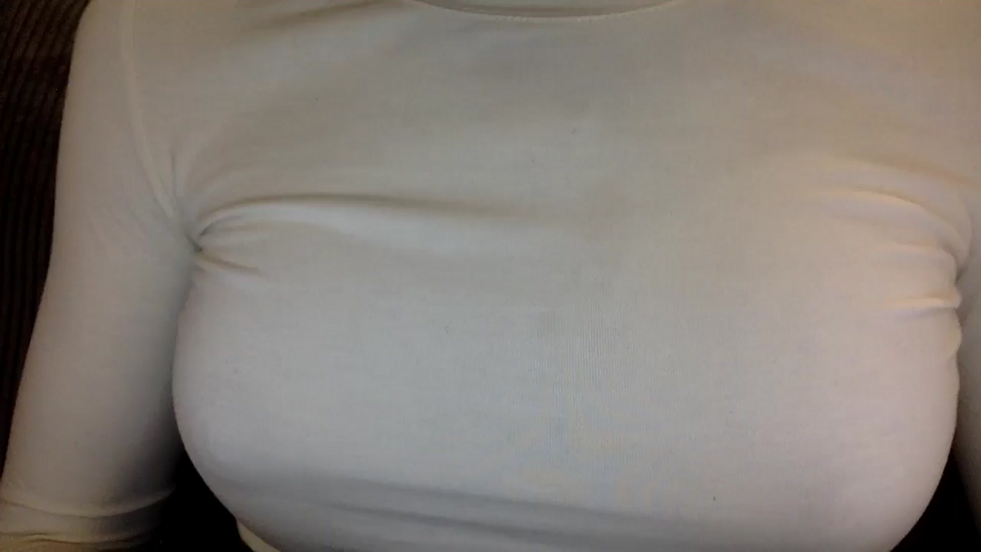 Gallery image thumbnail from EgoisticKitty's myfreecams stream on, 11/03/2024, 14:55 image 13 of 20