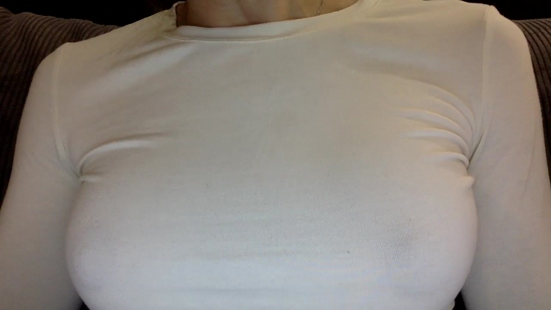 Gallery image thumbnail from EgoisticKitty's myfreecams stream on, 11/03/2024, 14:55 image 16 of 20