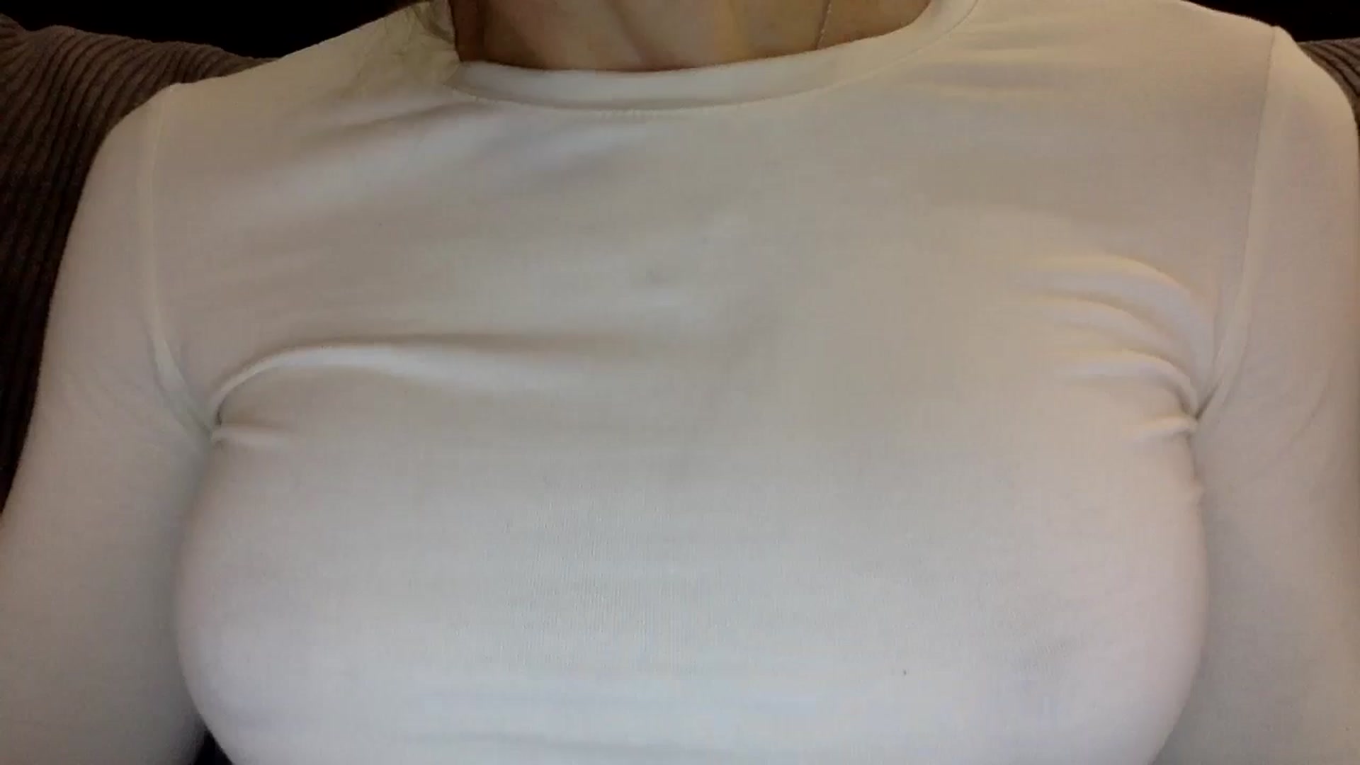 Gallery image thumbnail from EgoisticKitty's myfreecams stream on, 11/03/2024, 14:55 image 15 of 20