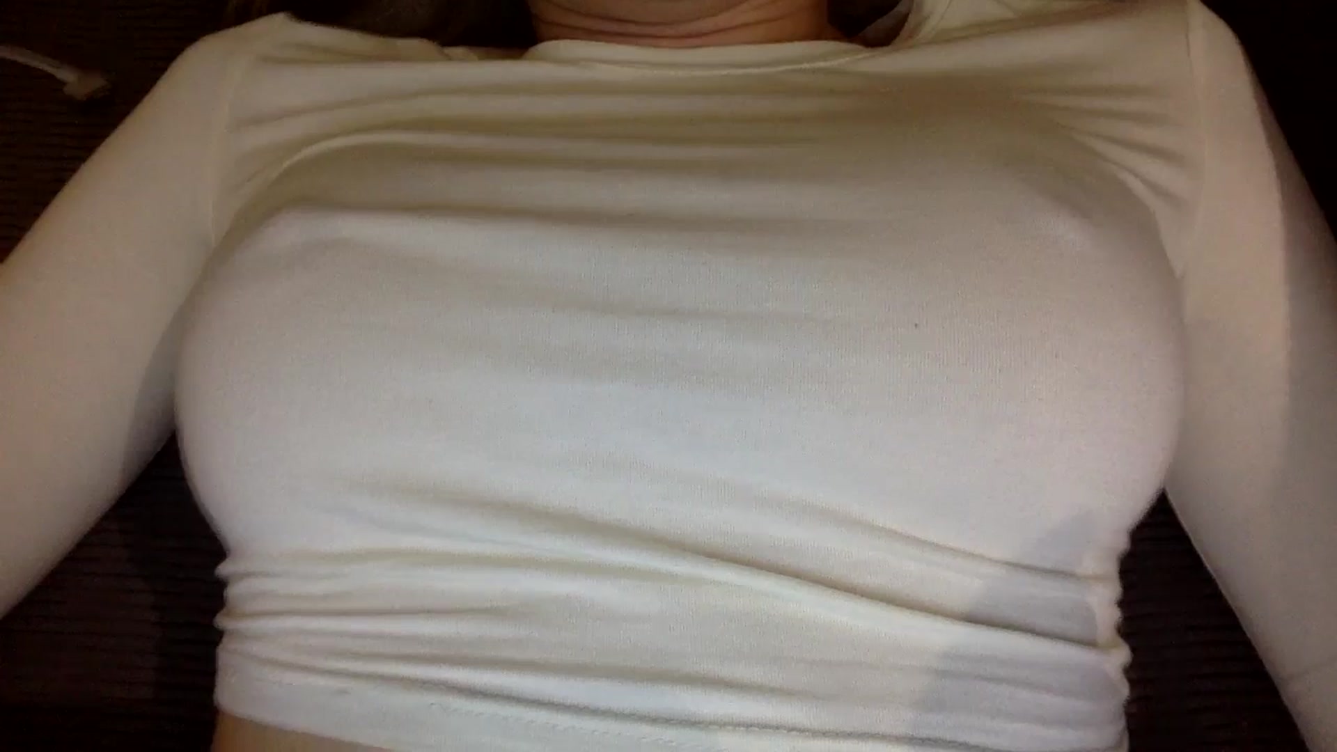 Gallery image thumbnail from EgoisticKitty's myfreecams stream on, 11/04/2024, 17:00 image 16 of 20