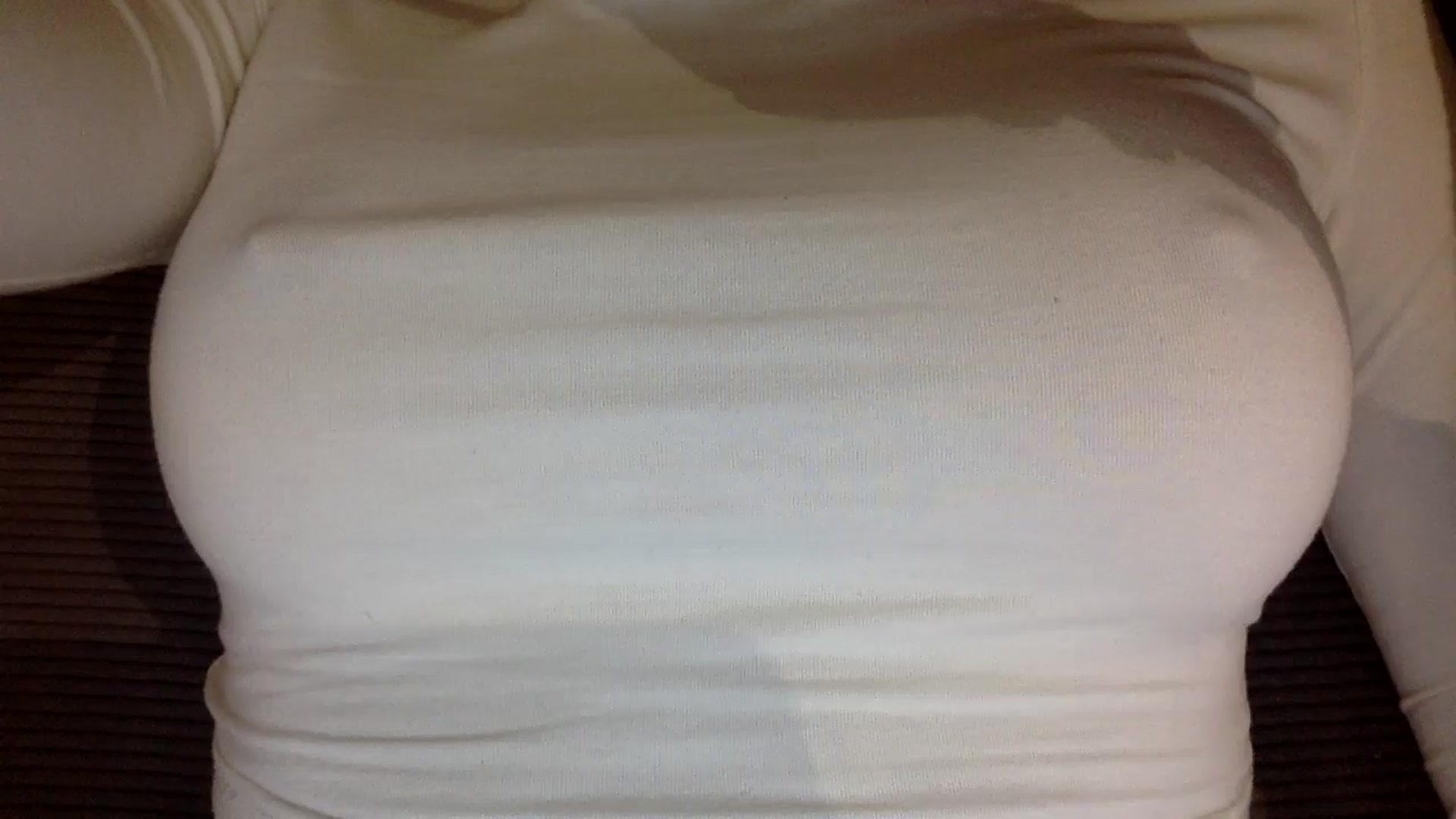 Gallery image thumbnail from EgoisticKitty's myfreecams stream on, 11/04/2024, 17:00 image 14 of 20
