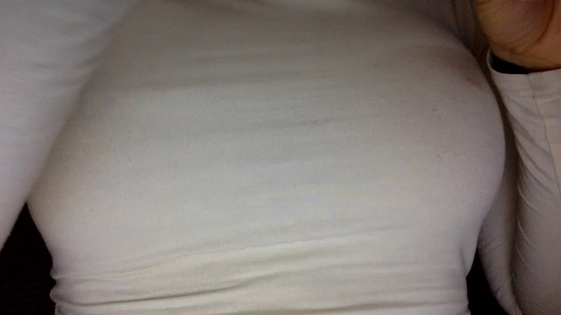 Gallery image thumbnail from EgoisticKitty's myfreecams stream on, 11/05/2024, 09:23 image 15 of 20