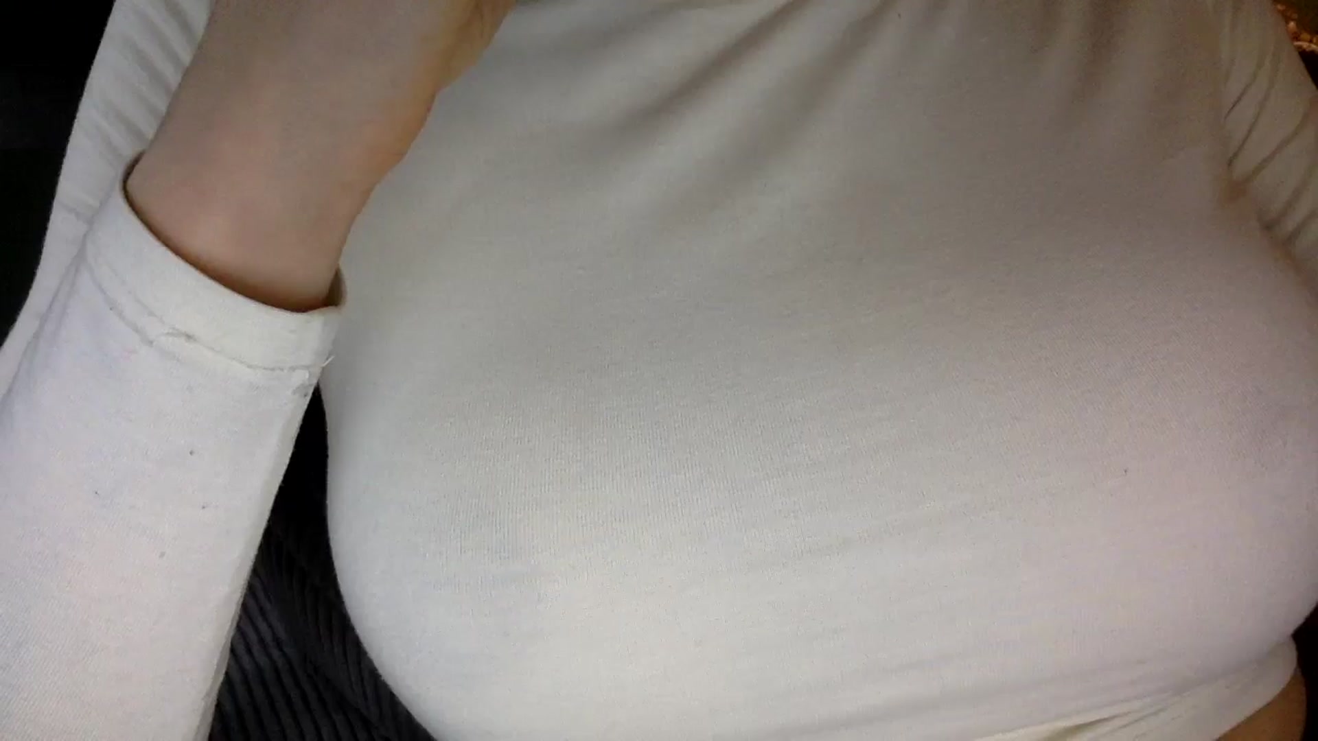 Gallery image thumbnail from EgoisticKitty's myfreecams stream on, 11/05/2024, 10:53 image 3 of 20