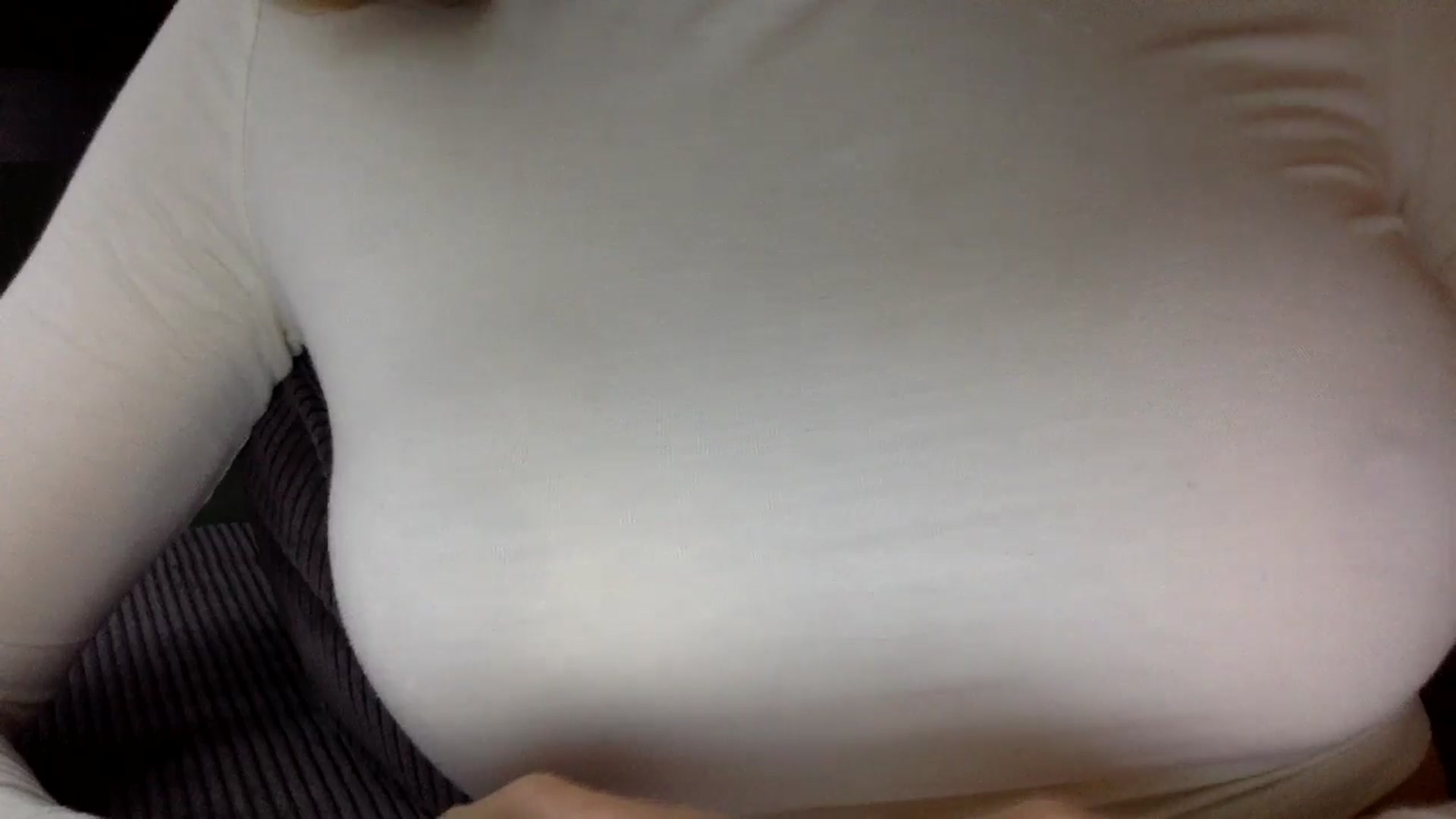 Gallery image thumbnail from EgoisticKitty's myfreecams stream on, 11/05/2024, 10:53 image 6 of 20