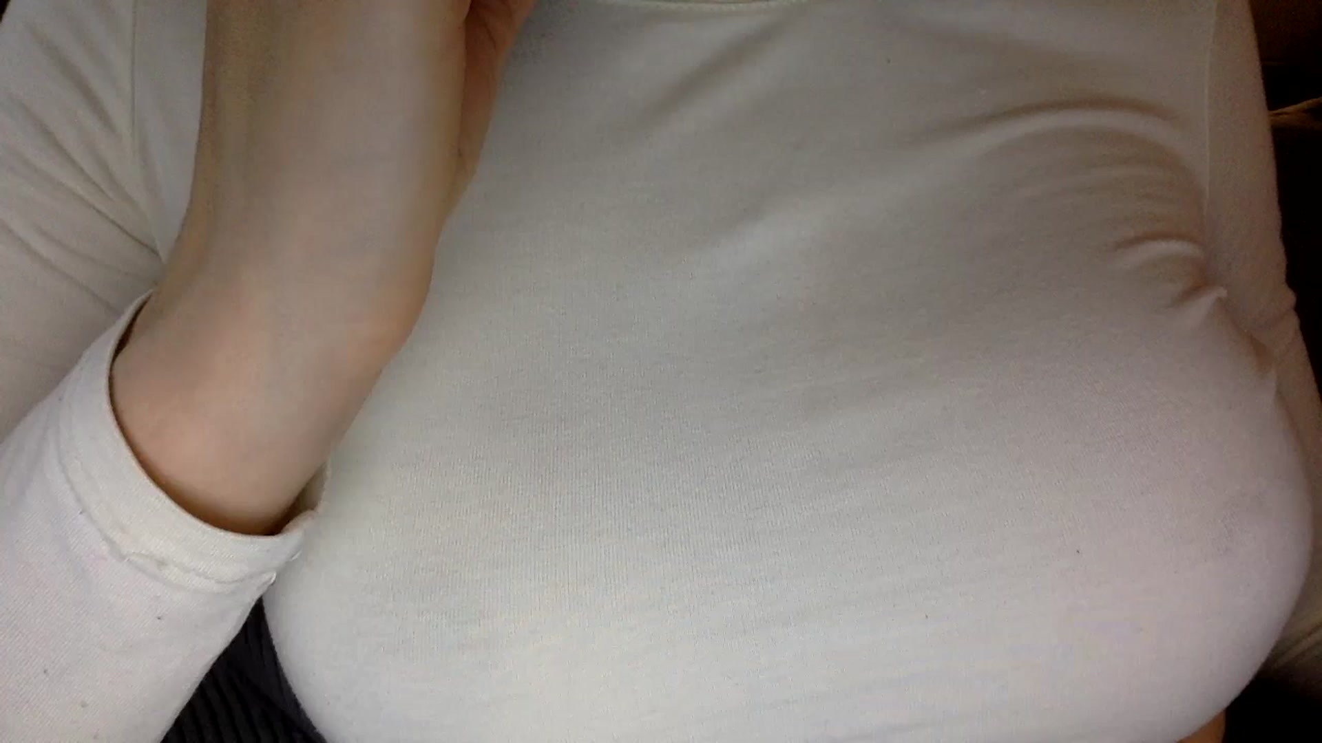 Gallery image thumbnail from EgoisticKitty's myfreecams stream on, 11/05/2024, 10:53 image 14 of 20