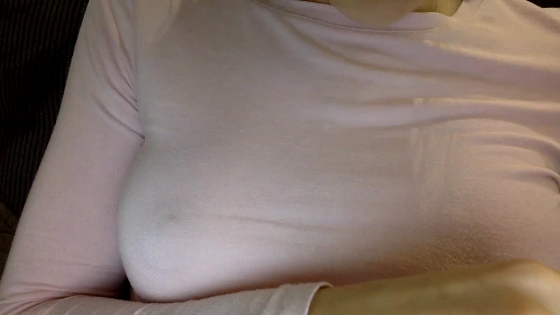 Gallery image thumbnail from EgoisticKitty's myfreecams stream on, 11/07/2024, 11:11 image 14 of 20