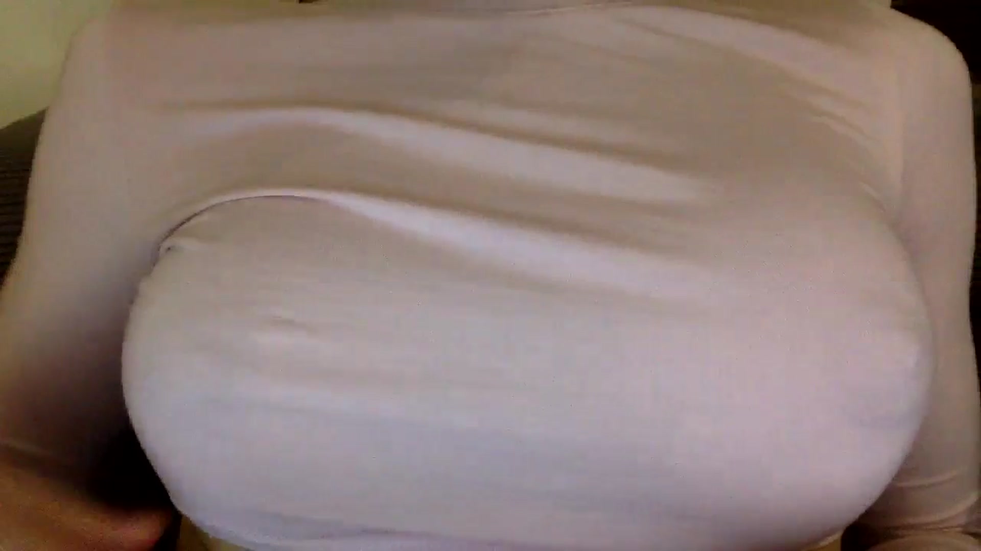 Gallery image thumbnail from EgoisticKitty's myfreecams stream on, 11/07/2024, 17:32 image 16 of 20