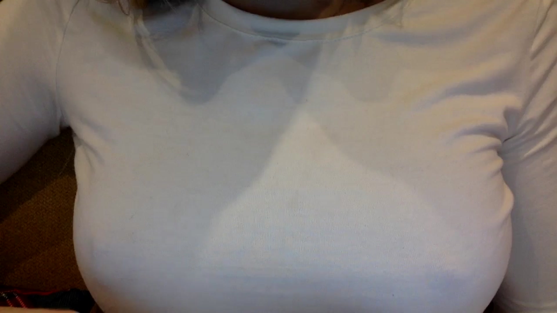 Gallery image thumbnail from EgoisticKitty's myfreecams stream on, 11/08/2024, 15:00 image 17 of 20