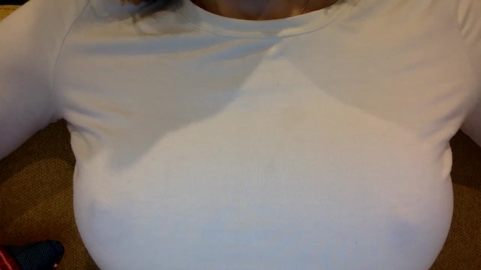 Gallery image thumbnail from EgoisticKitty's myfreecams stream on, 11/08/2024, 15:00 image 16 of 20