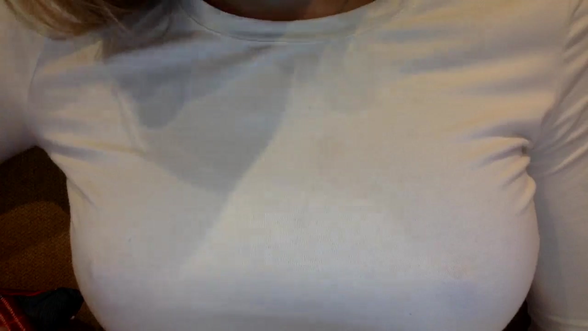 Gallery image thumbnail from EgoisticKitty's myfreecams stream on, 11/08/2024, 15:00 image 9 of 20