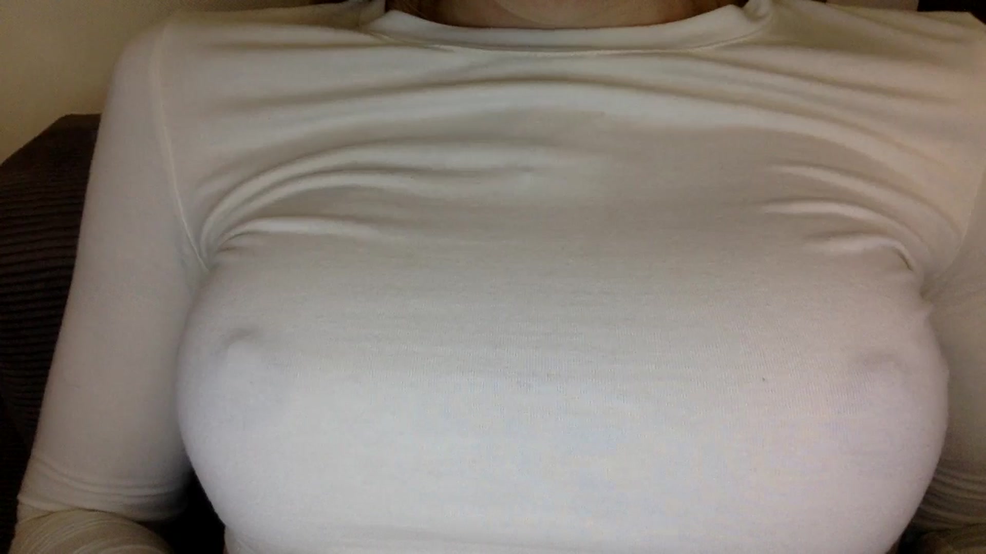 Gallery image thumbnail from EgoisticKitty's myfreecams stream on, 11/09/2024, 14:17 image 6 of 20