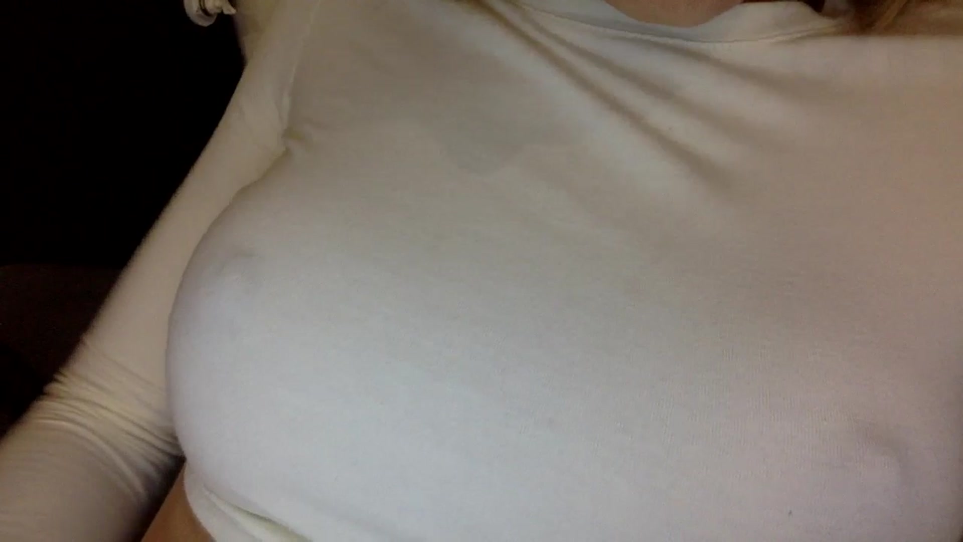 Gallery image thumbnail from EgoisticKitty's myfreecams stream on, 11/09/2024, 15:13 image 5 of 20
