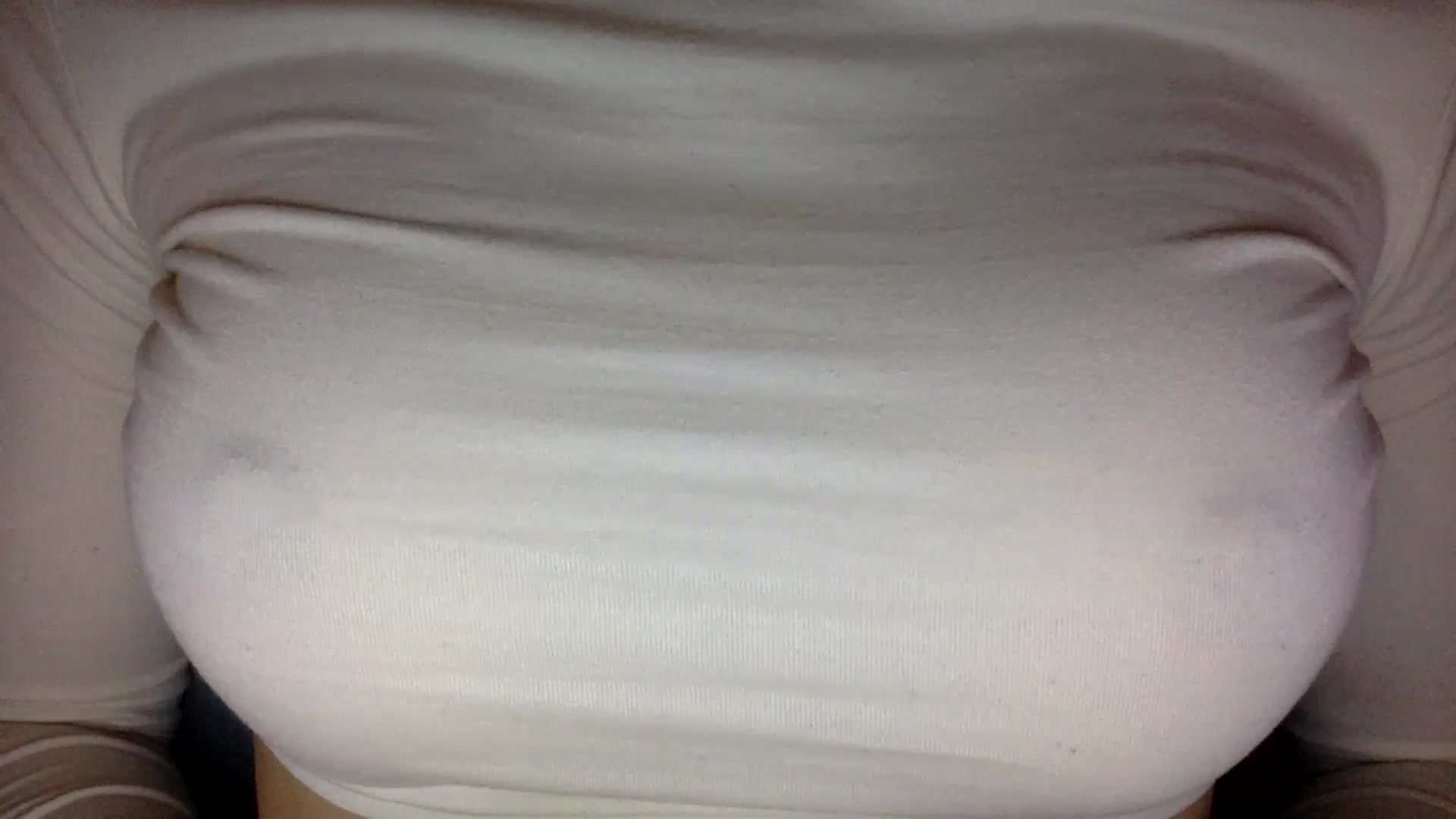 Gallery image thumbnail from EgoisticKitty's myfreecams stream on, 11/11/2024, 14:52 image 13 of 20