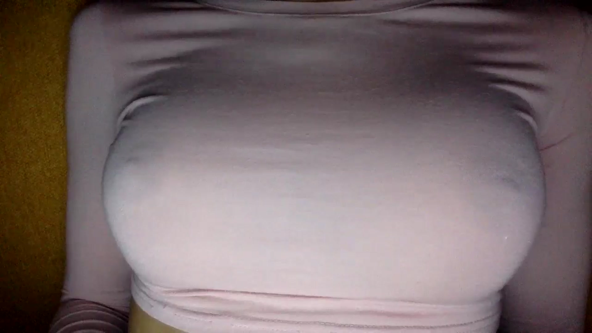 Gallery image thumbnail from EgoisticKitty's myfreecams stream on, 11/12/2024, 14:38 image 20 of 20