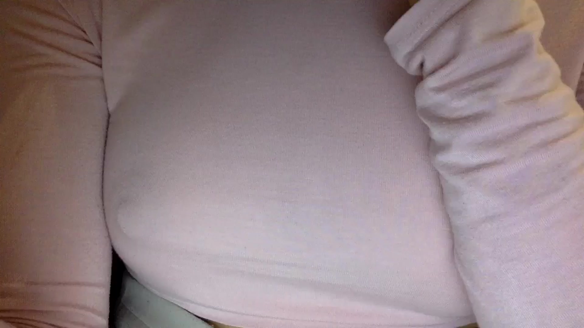 Gallery image thumbnail from EgoisticKitty's myfreecams stream on, 11/14/2024, 09:02 image 12 of 20