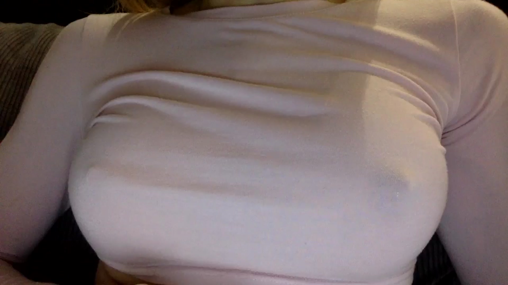 Gallery image thumbnail from EgoisticKitty's myfreecams stream on, 11/14/2024, 10:37 image 5 of 20