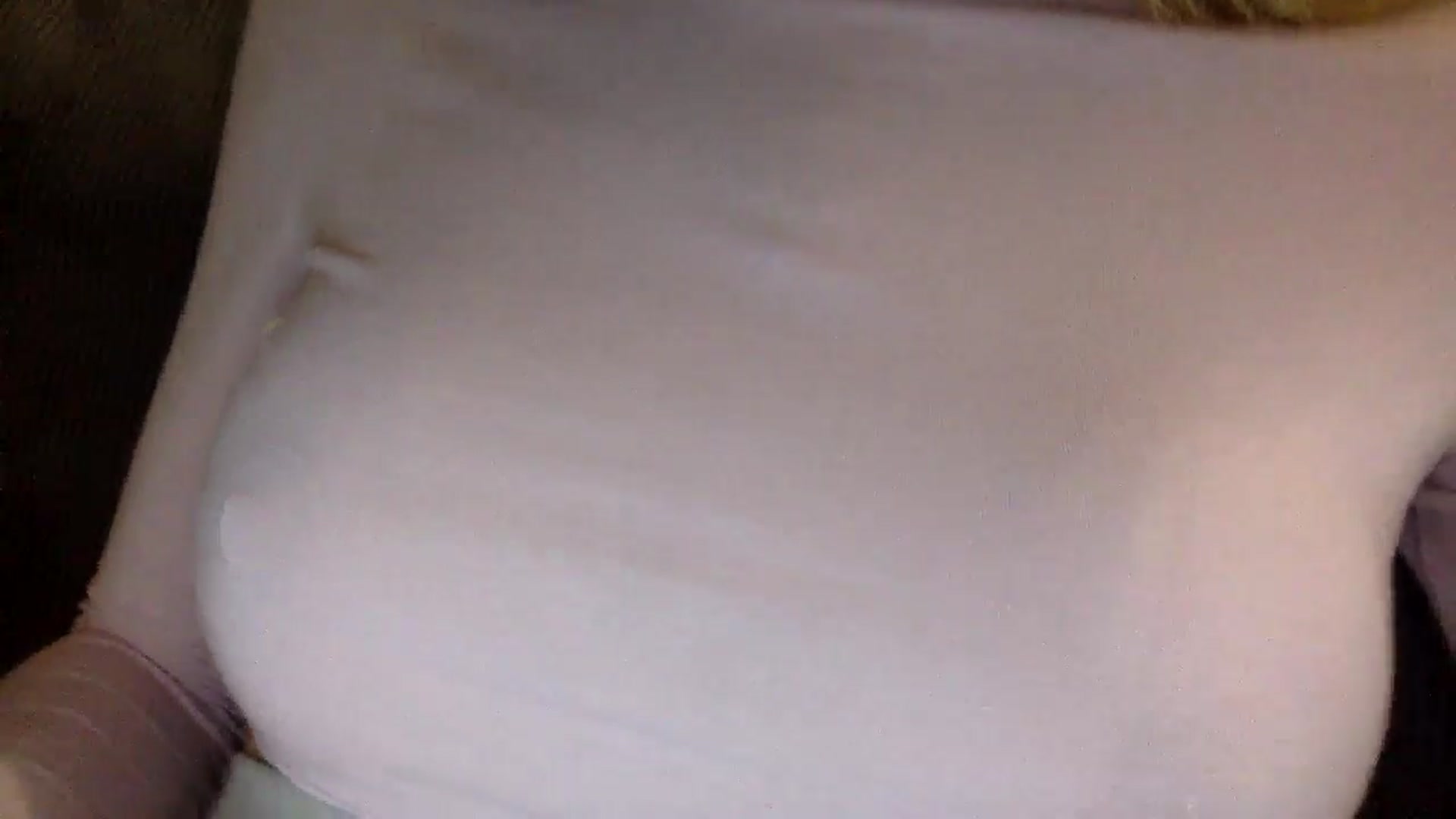 Gallery image thumbnail from EgoisticKitty's myfreecams stream on, 11/14/2024, 10:37 image 18 of 20