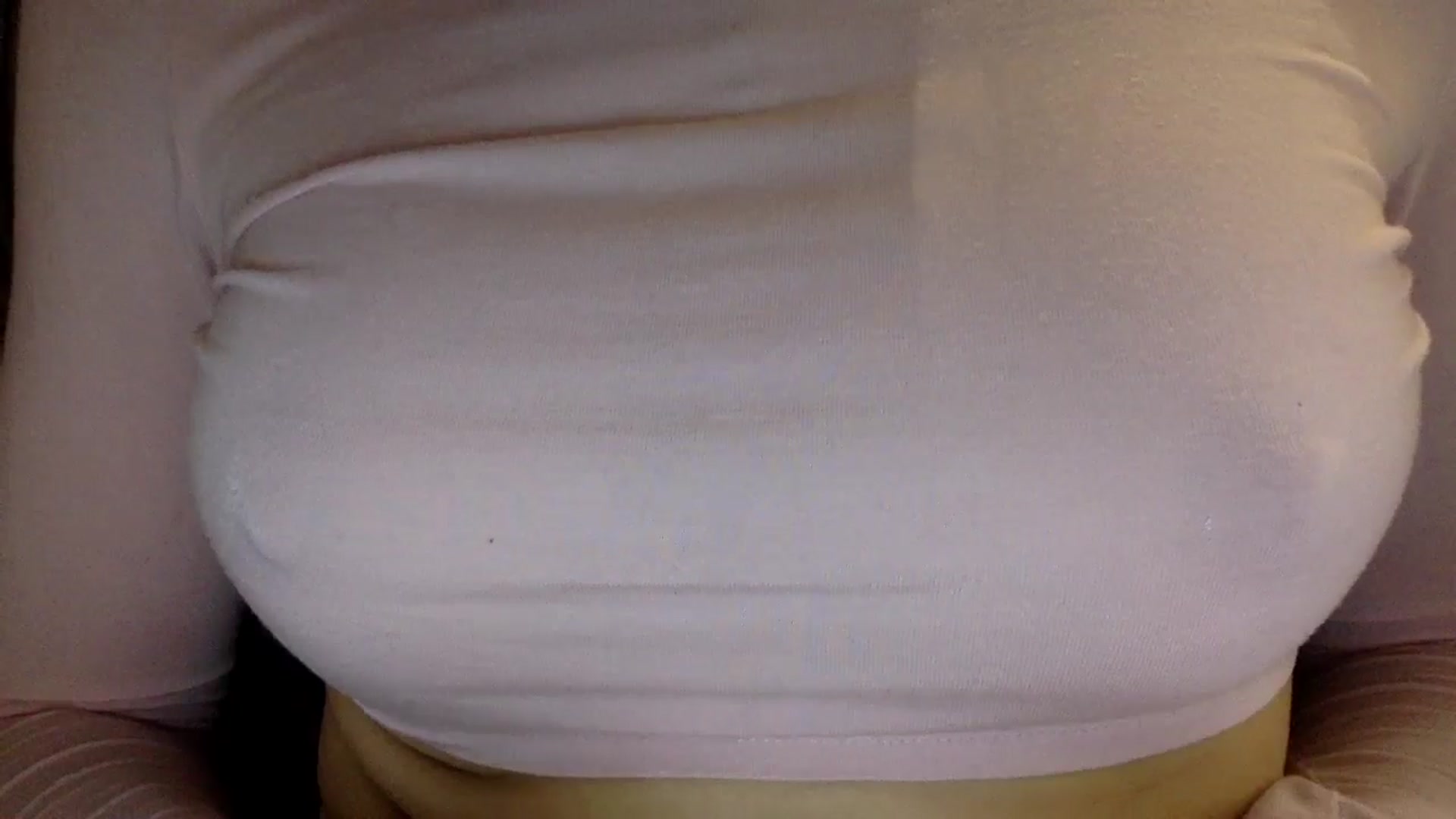 Gallery image thumbnail from EgoisticKitty's myfreecams stream on, 11/15/2024, 10:27 image 3 of 20