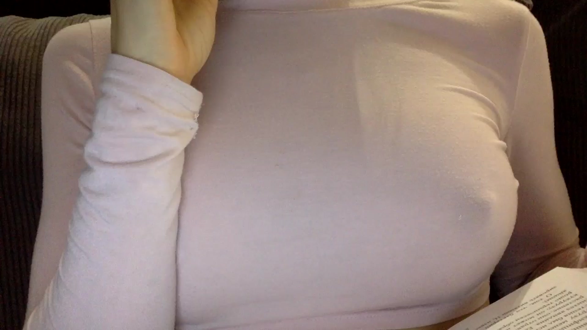 Gallery image thumbnail from EgoisticKitty's myfreecams stream on, 11/15/2024, 10:27 image 1 of 20