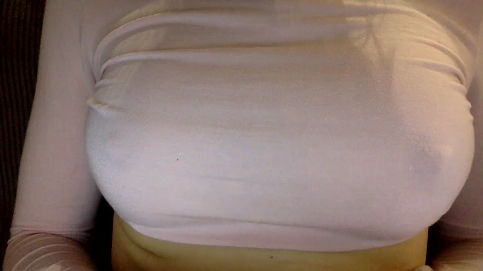 Gallery image thumbnail from EgoisticKitty's myfreecams stream on, 11/15/2024, 10:27 image 5 of 20
