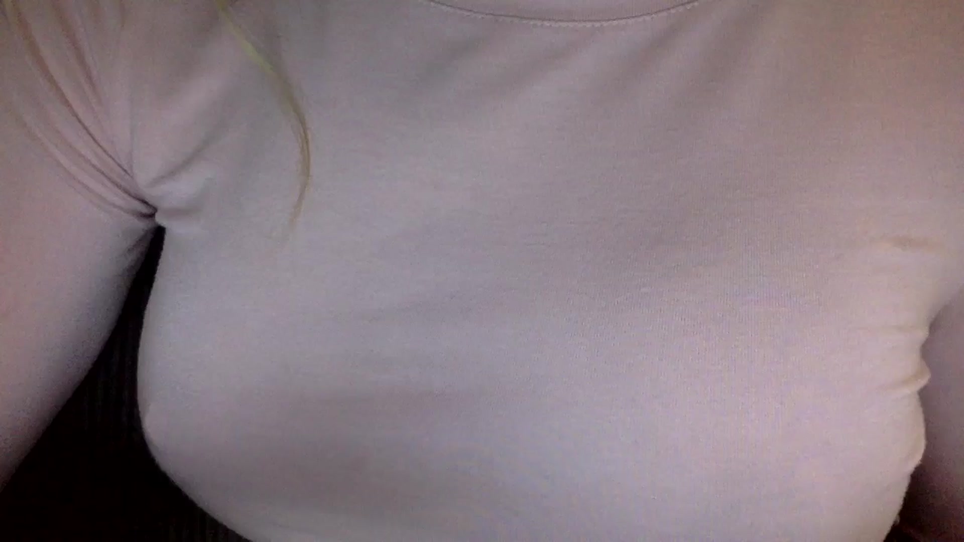 Gallery image thumbnail from EgoisticKitty's myfreecams stream on, 11/16/2024, 11:12 image 8 of 20