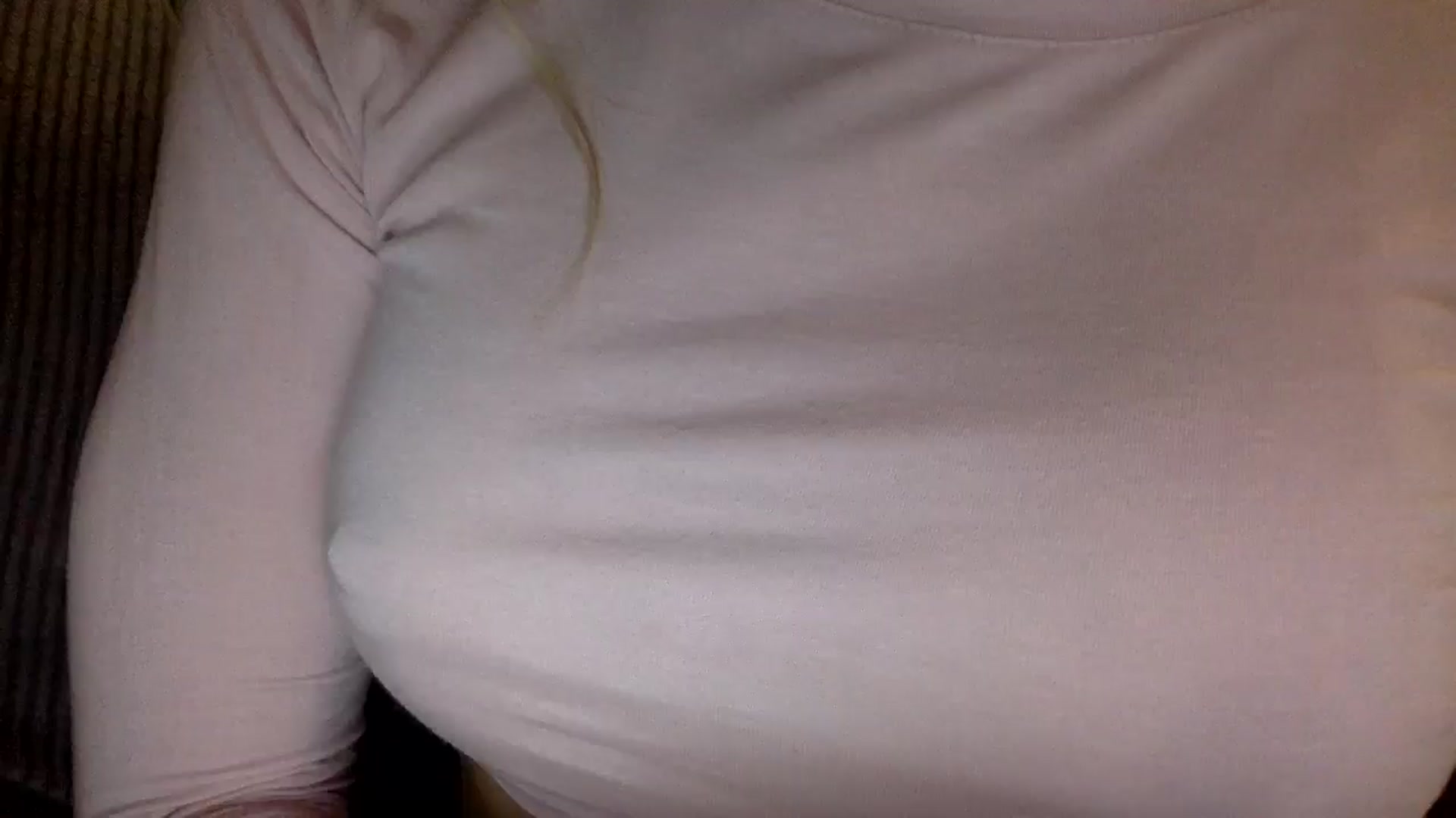 Gallery image thumbnail from EgoisticKitty's myfreecams stream on, 11/16/2024, 11:12 image 6 of 20