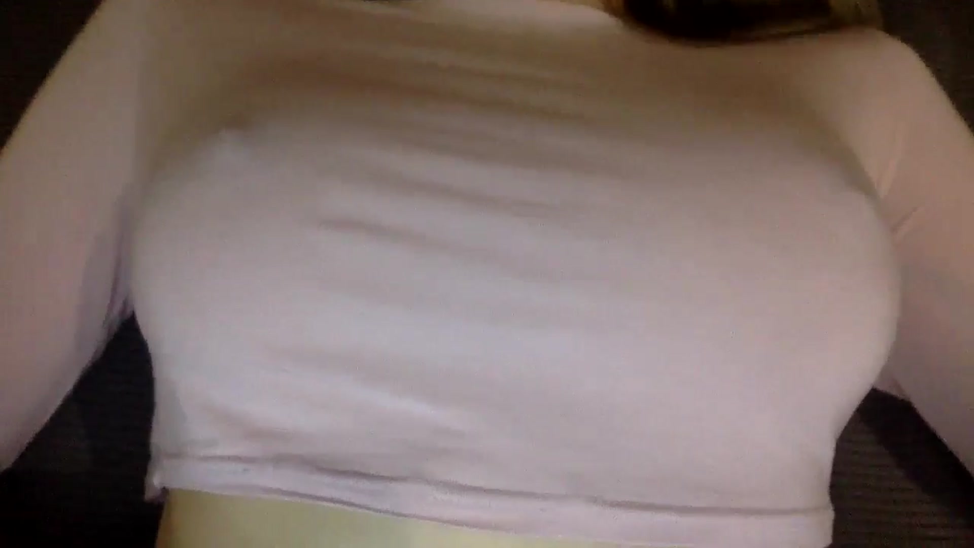 Gallery image thumbnail from EgoisticKitty's myfreecams stream on, 11/16/2024, 16:45 image 13 of 20