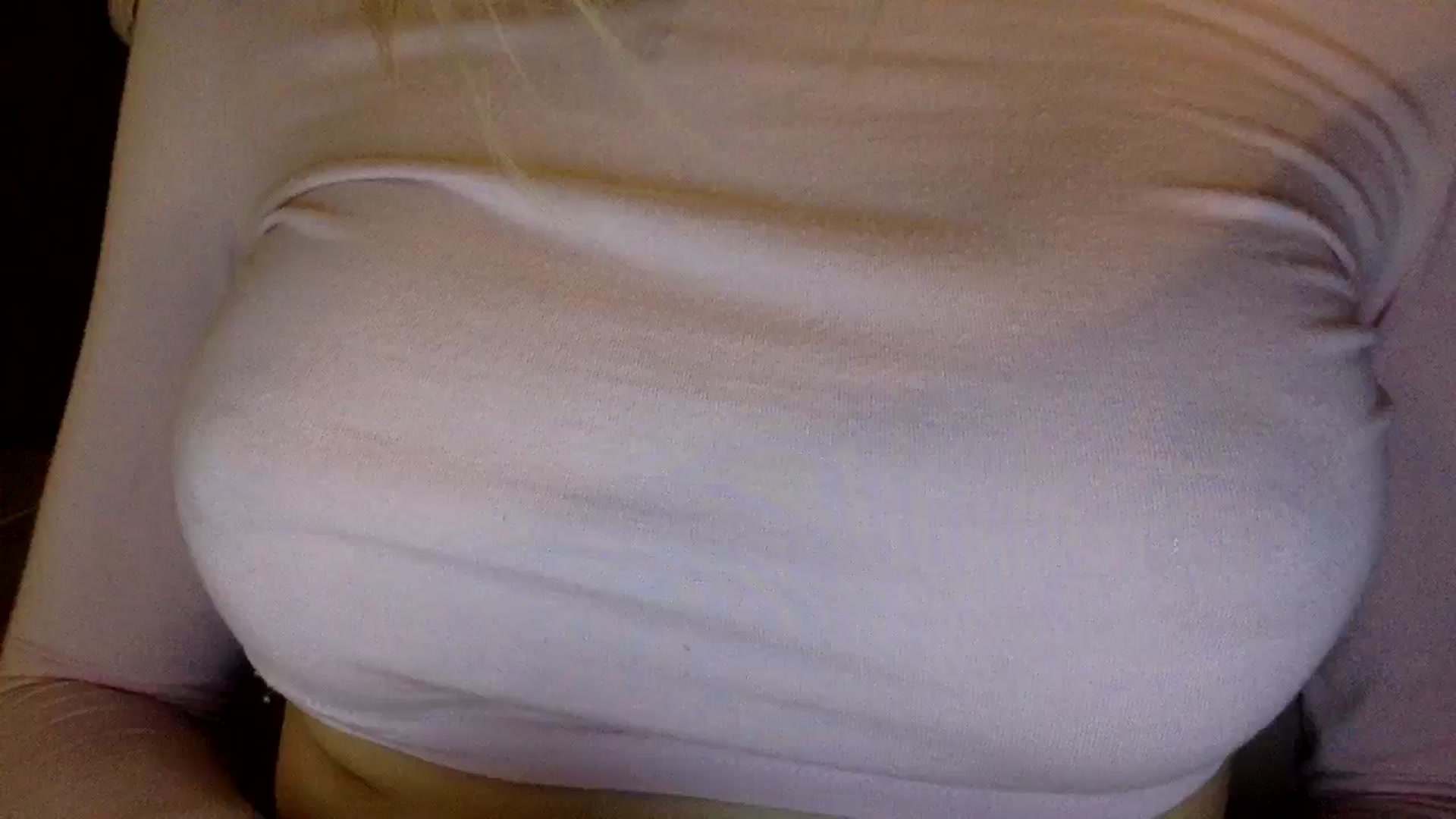 Gallery image thumbnail from EgoisticKitty's myfreecams stream on, 11/16/2024, 21:03 image 9 of 20