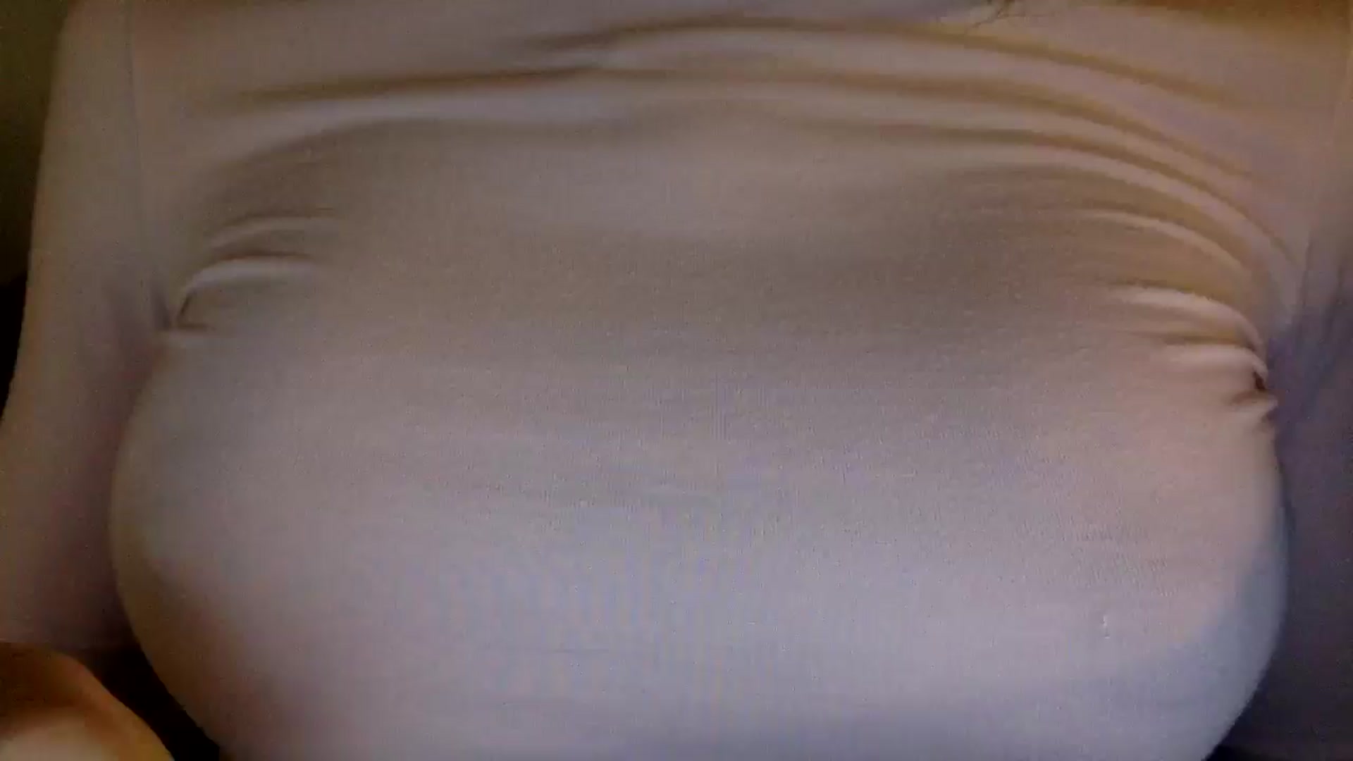 Gallery image thumbnail from EgoisticKitty's myfreecams stream on, 11/16/2024, 21:03 image 20 of 20