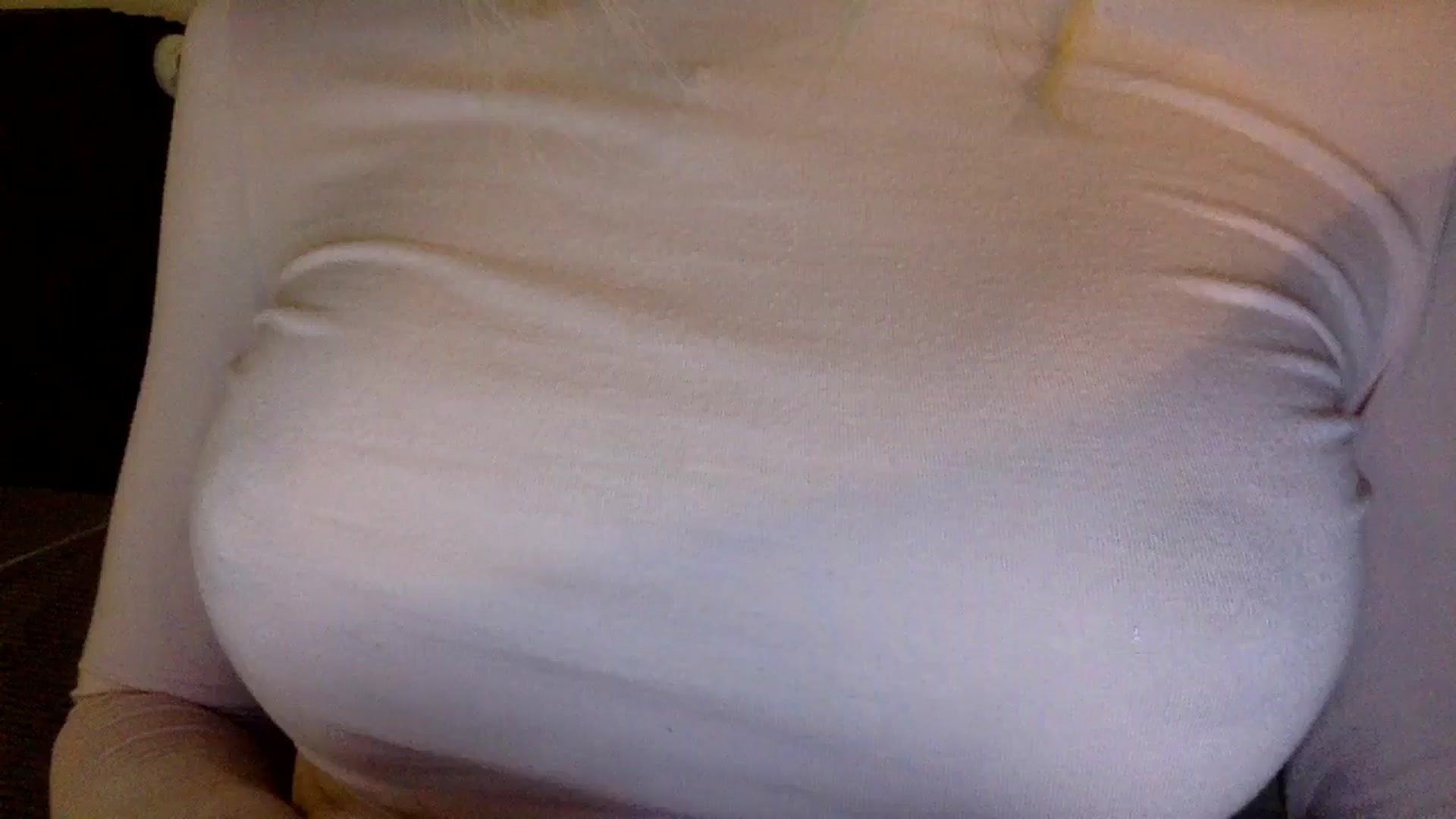 Gallery image thumbnail from EgoisticKitty's myfreecams stream on, 11/16/2024, 21:03 image 8 of 20