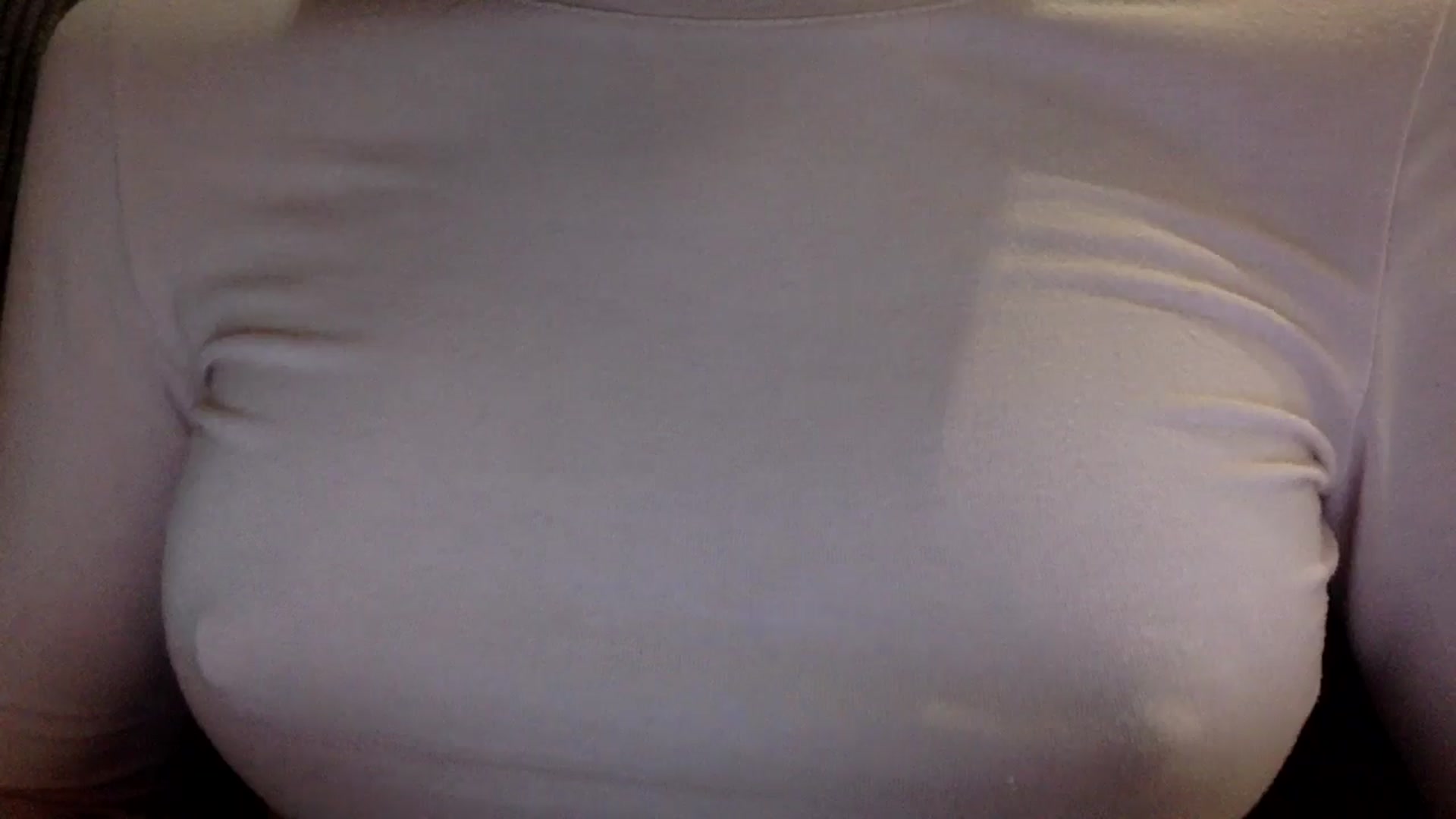 Gallery image thumbnail from EgoisticKitty's myfreecams stream on, 11/17/2024, 11:03 image 10 of 20