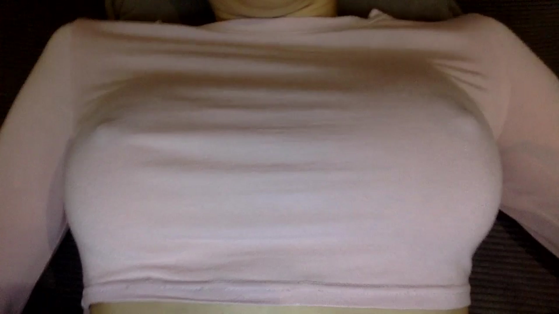 Gallery image thumbnail from EgoisticKitty's myfreecams stream on, 11/17/2024, 12:45 image 4 of 20